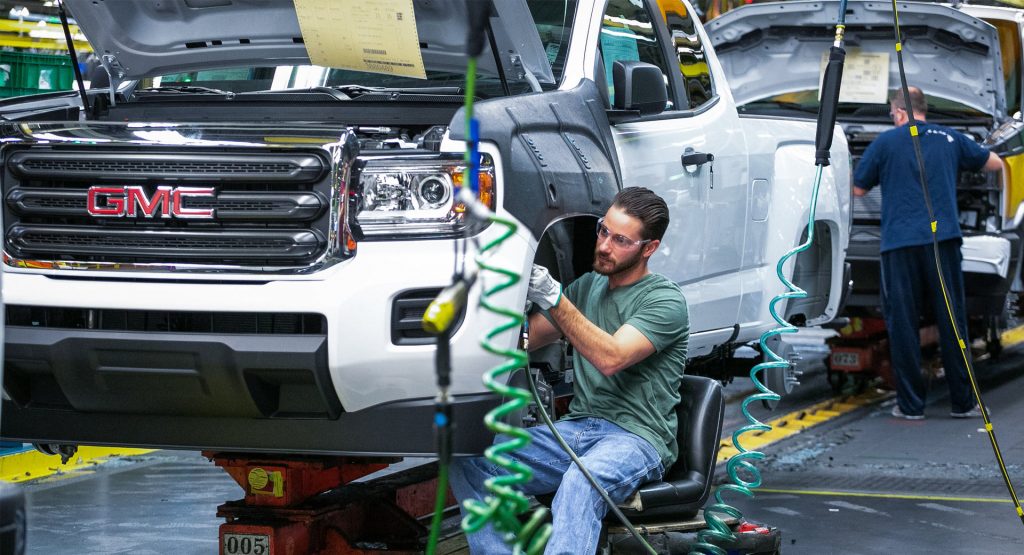 GM Is Having White-Collar Employees Build Trucks And The UAW Isn’t Happy