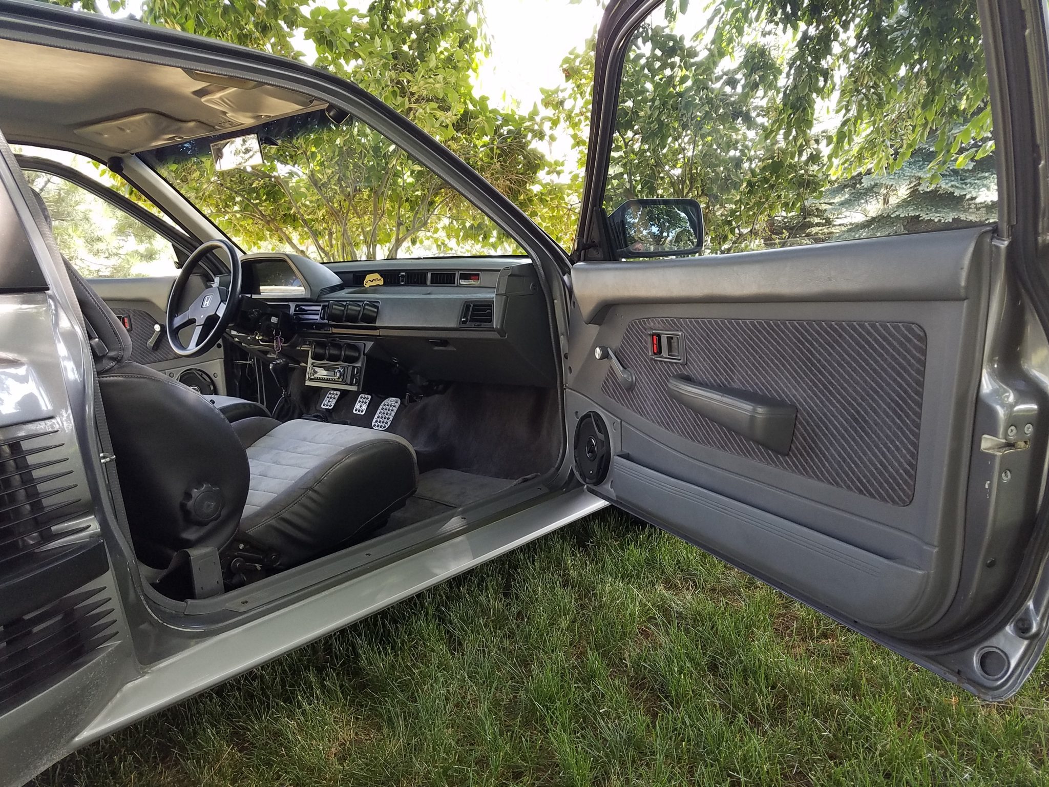 This 1980s Honda Civic With A Mid-Placed Acura 3.2L V6 And RWD Is Like No Other