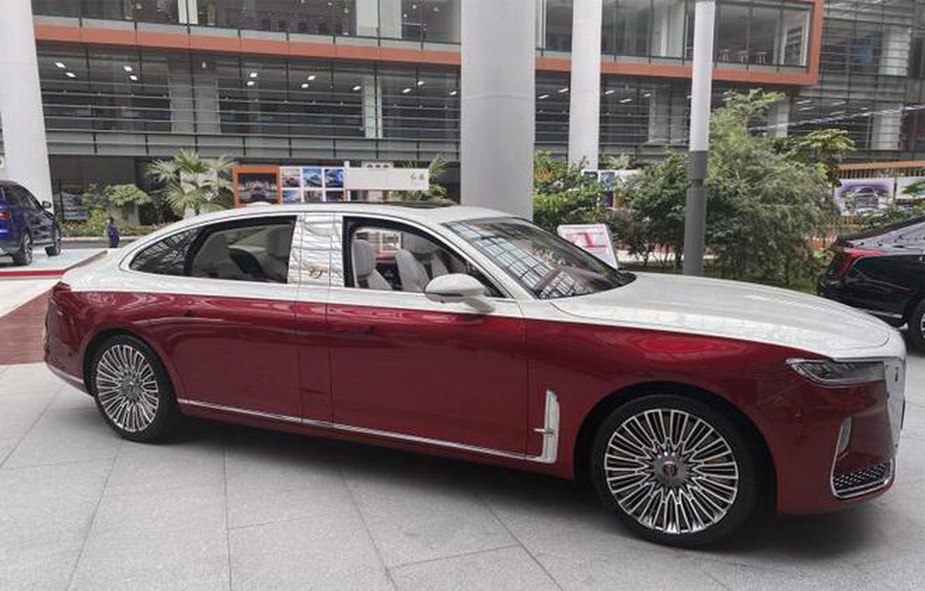 New Hongqi H9+ Stretches Luxury To New Lengths For China's Bigwigs