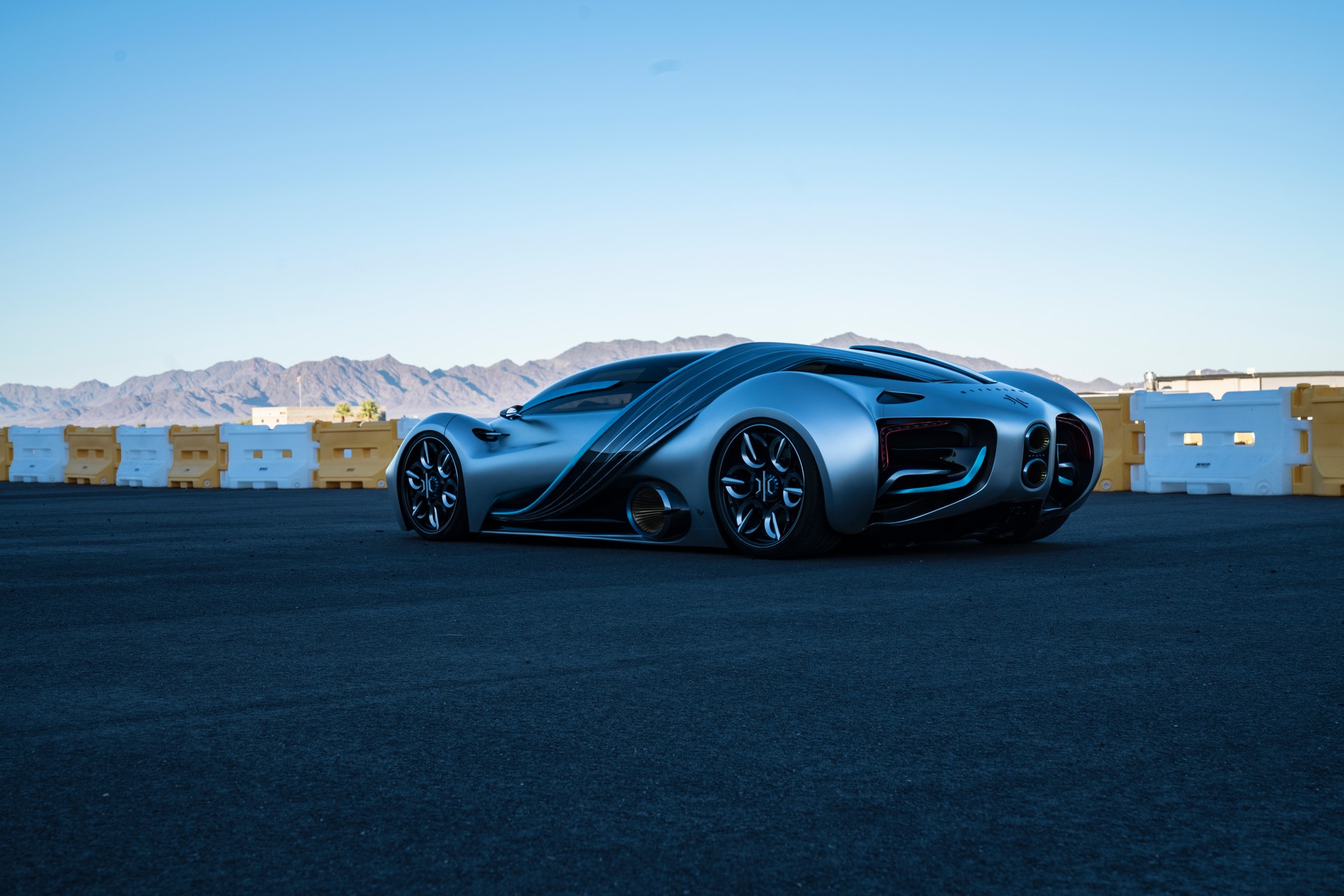 New Hyperion XP-1 Is An American Hydrogen Hypercar Promising Over 1,000 Mile Range And +221 MPH