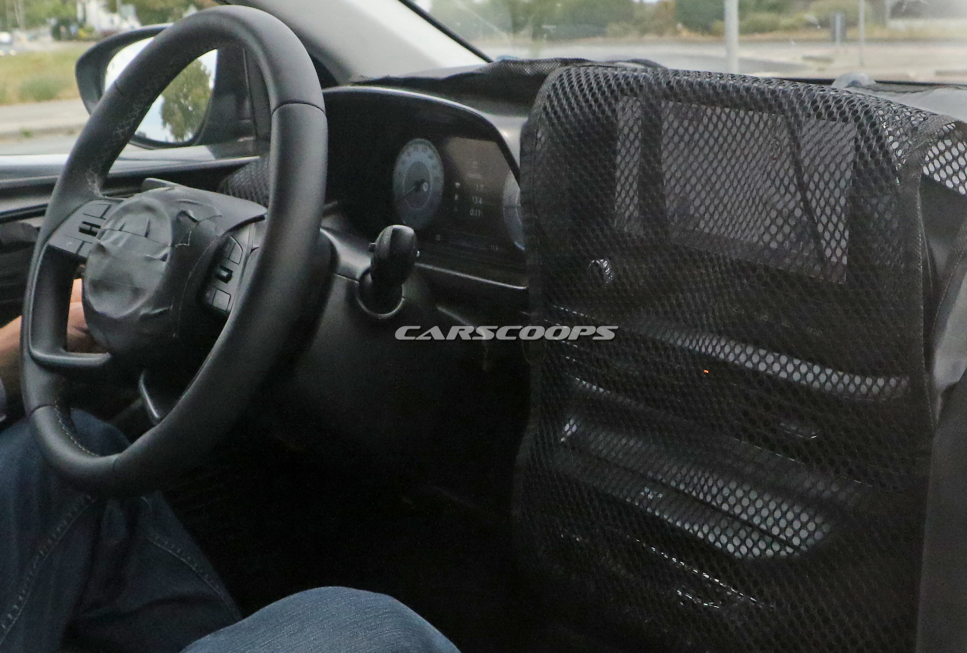 Hyundai’s i20-Based Crossover For Europe Spotted For The First Time