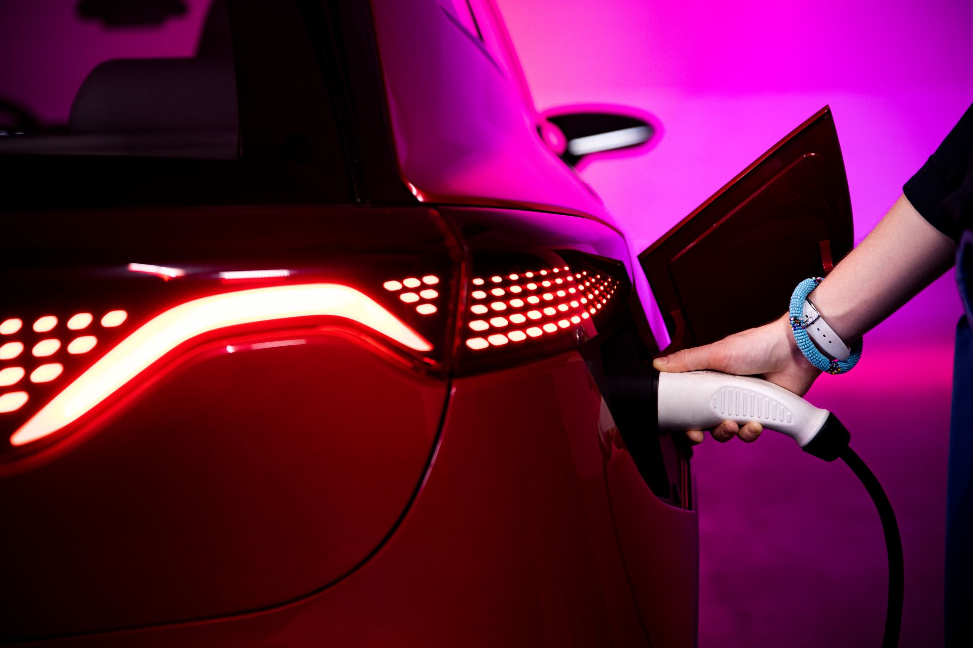 Izera SUV And Hatchback Prototypes Aim To Become The First Polish EVs In 2023