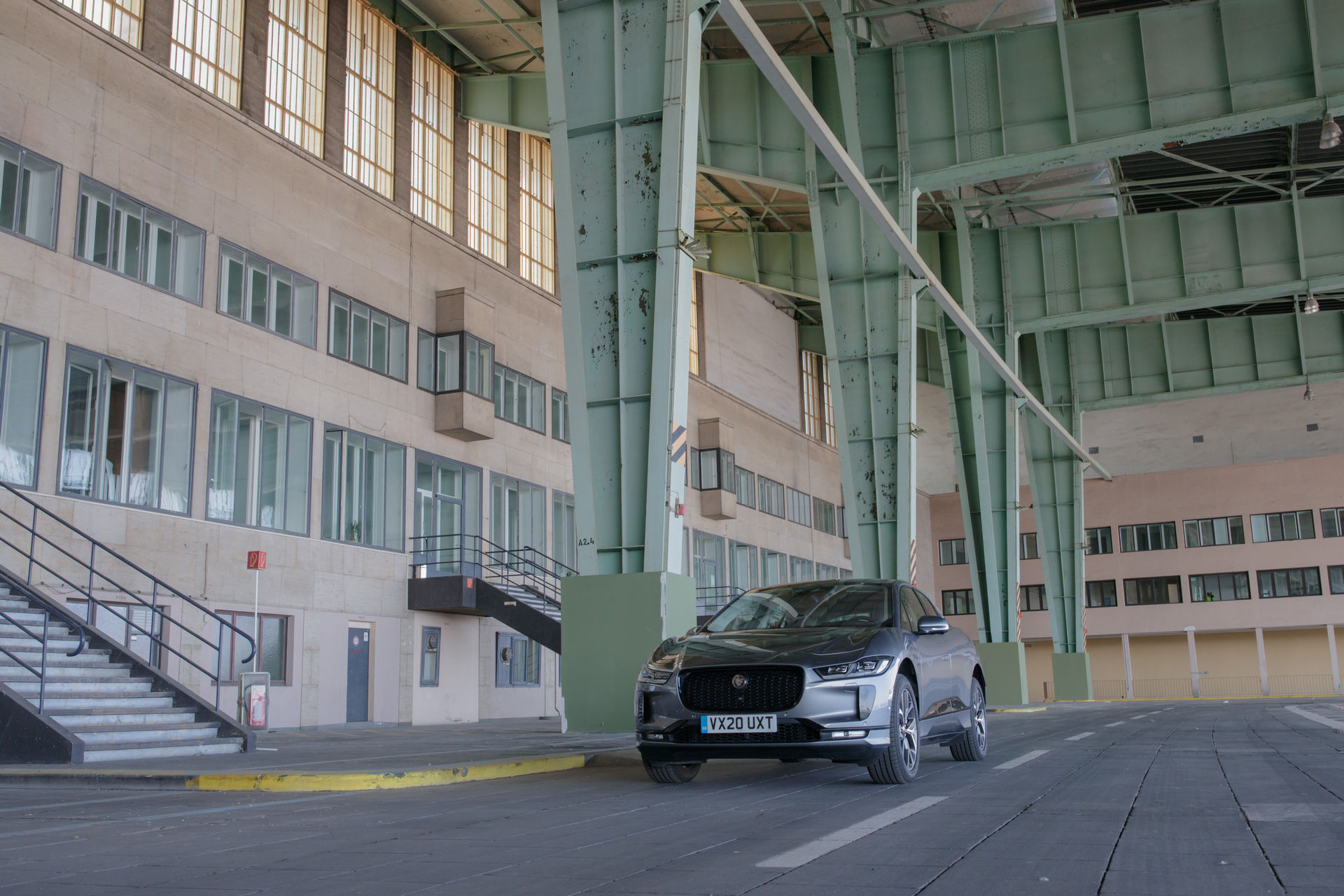 Entry-Level 2021 Jaguar I-Pace Launched In Germany With 316 HP