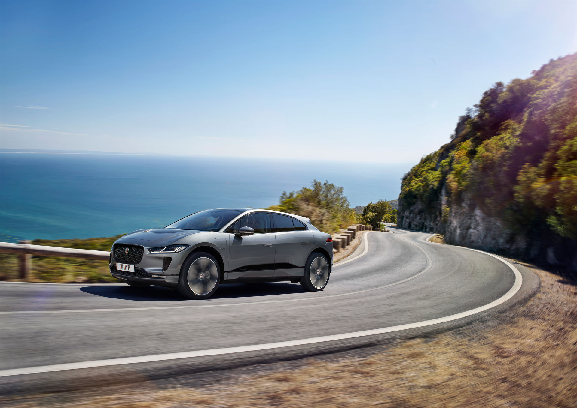 Entry-Level 2021 Jaguar I-Pace Launched In Germany With 316 HP