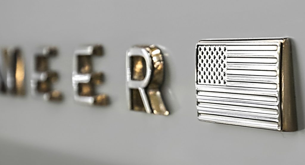  Jeep Drops New Teaser Images Of 2022 Grand Wagoneer Flagship SUV