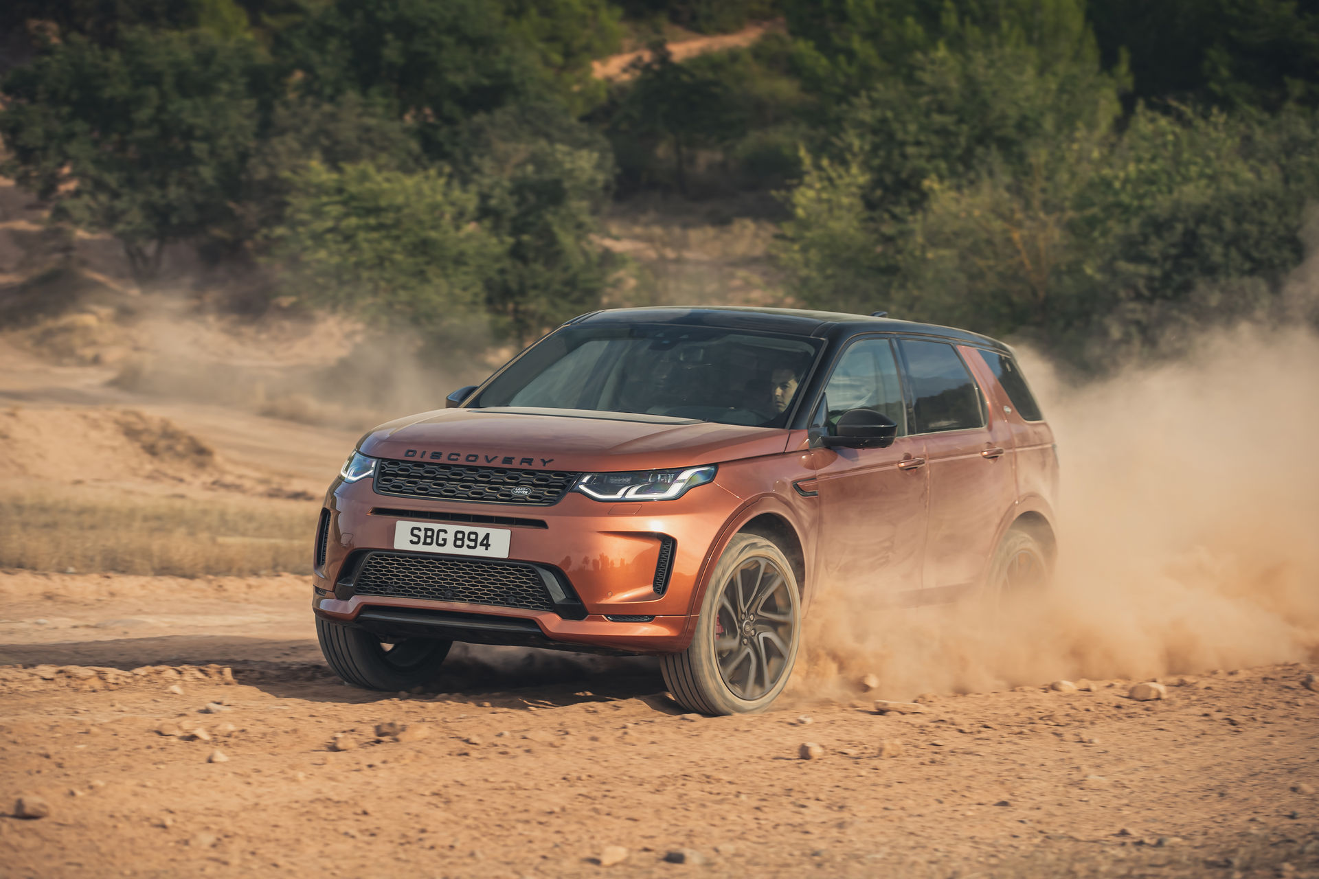 2020 Land Rover Discovery Sport Brings New Diesels, Tech And Black Edition To The U.K.