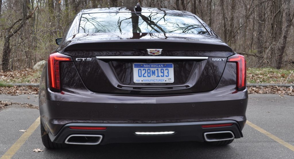  Canadians Reportedly Damaging Cars With American Plates Over COVID-19 Fears
