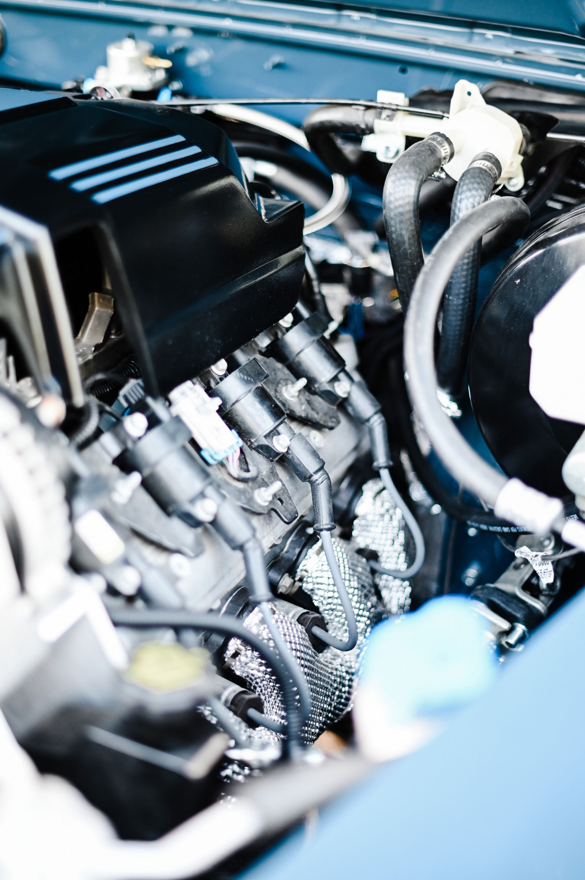 Classic Land Rover Defender From Osprey Is Something New, Something Old