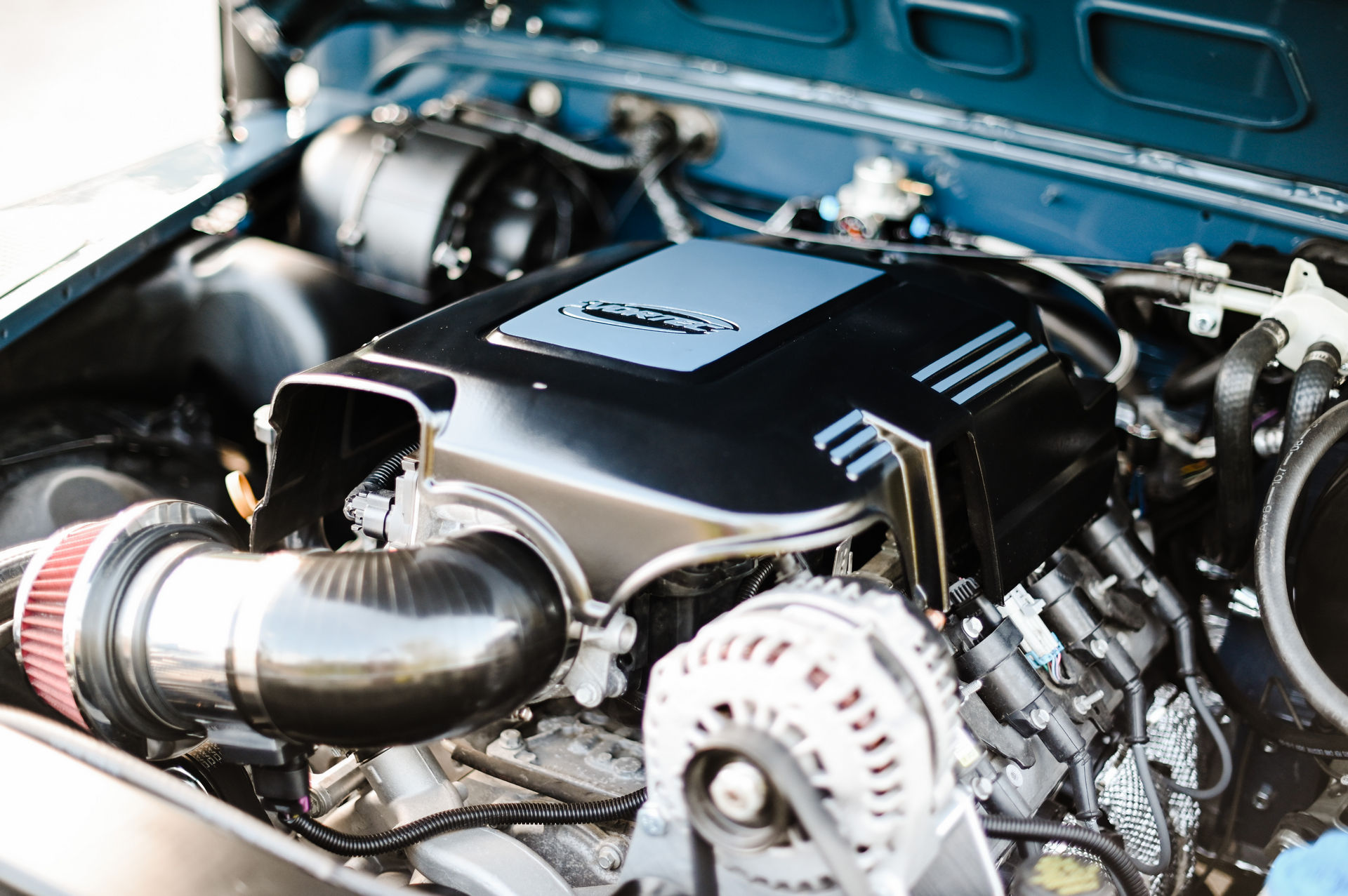 Classic Land Rover Defender From Osprey Is Something New, Something Old