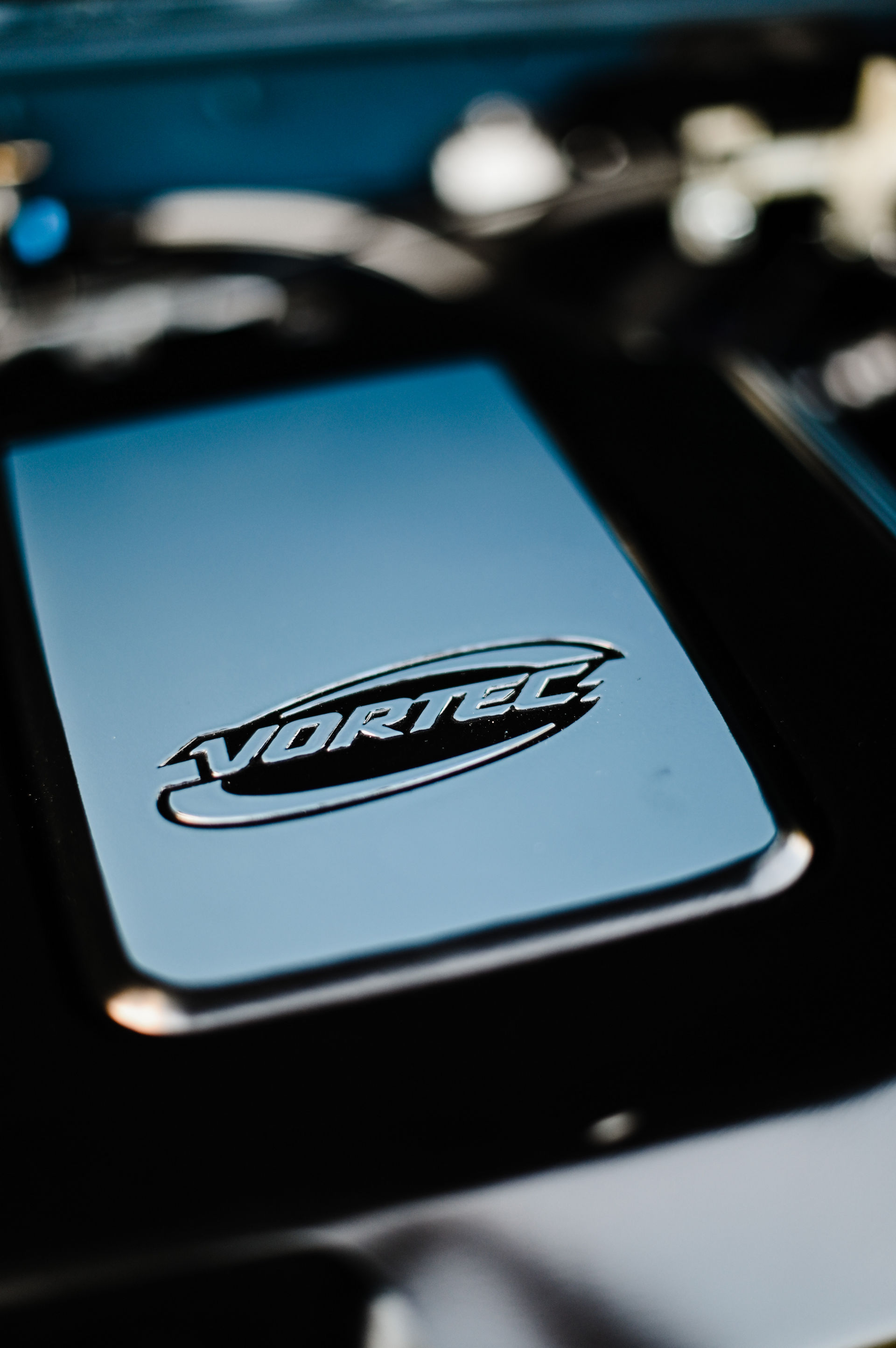 Classic Land Rover Defender From Osprey Is Something New, Something Old