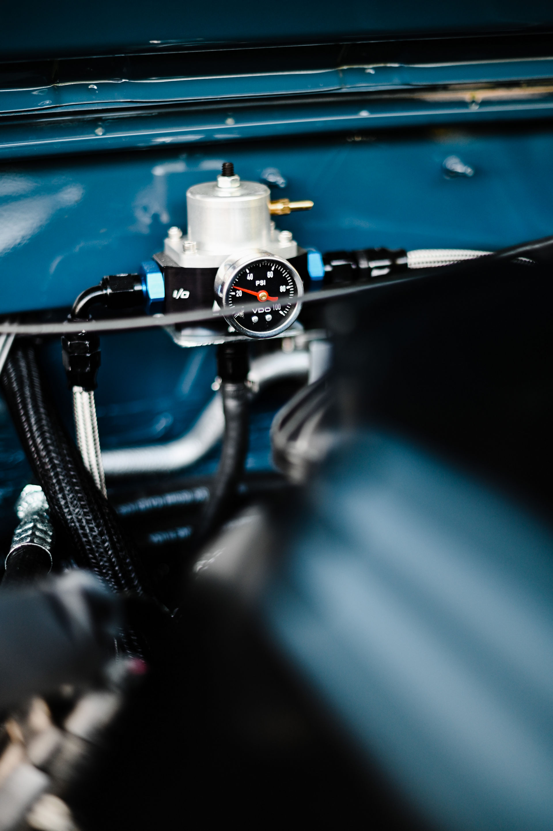 Classic Land Rover Defender From Osprey Is Something New, Something Old