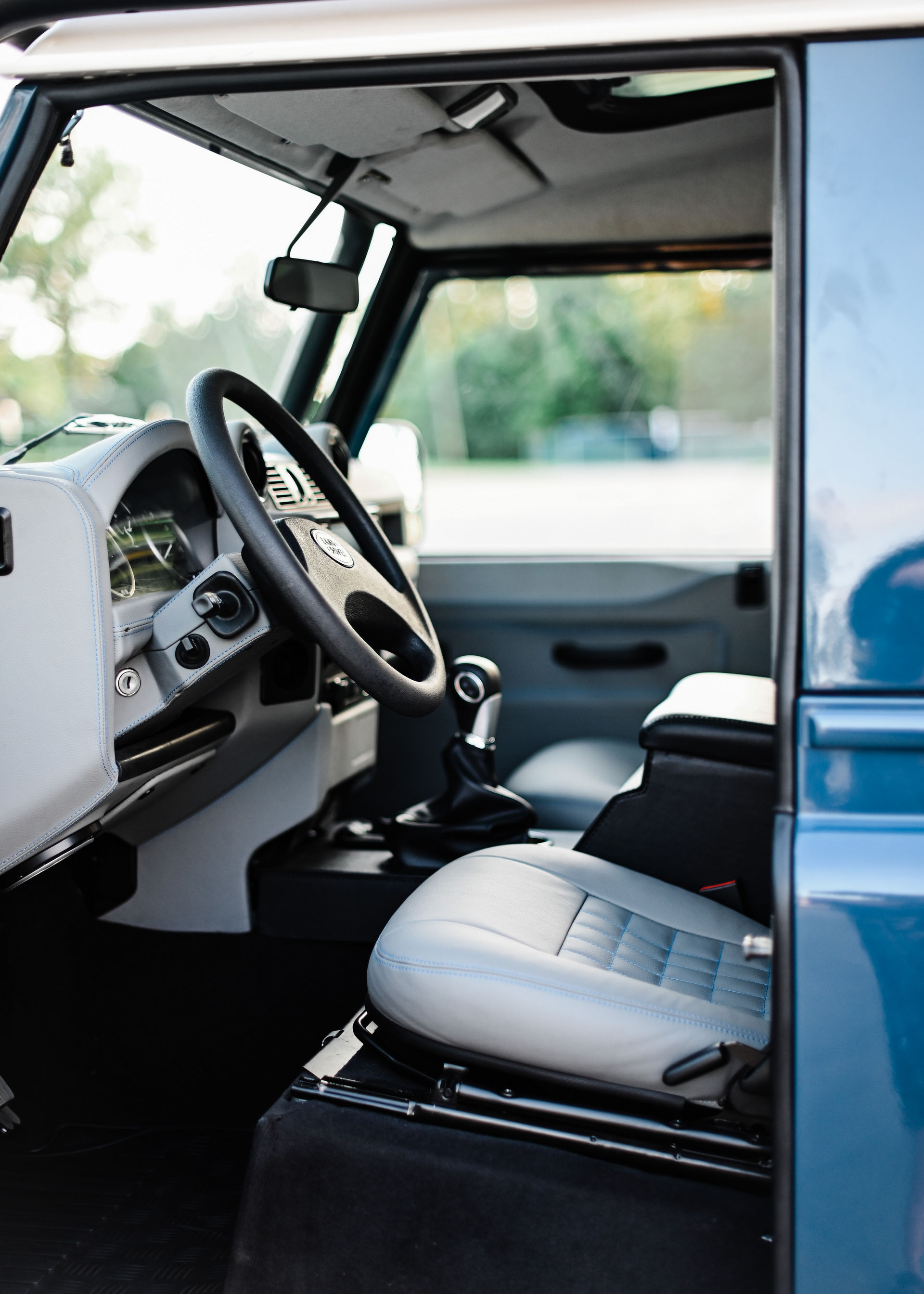 Classic Land Rover Defender From Osprey Is Something New, Something Old