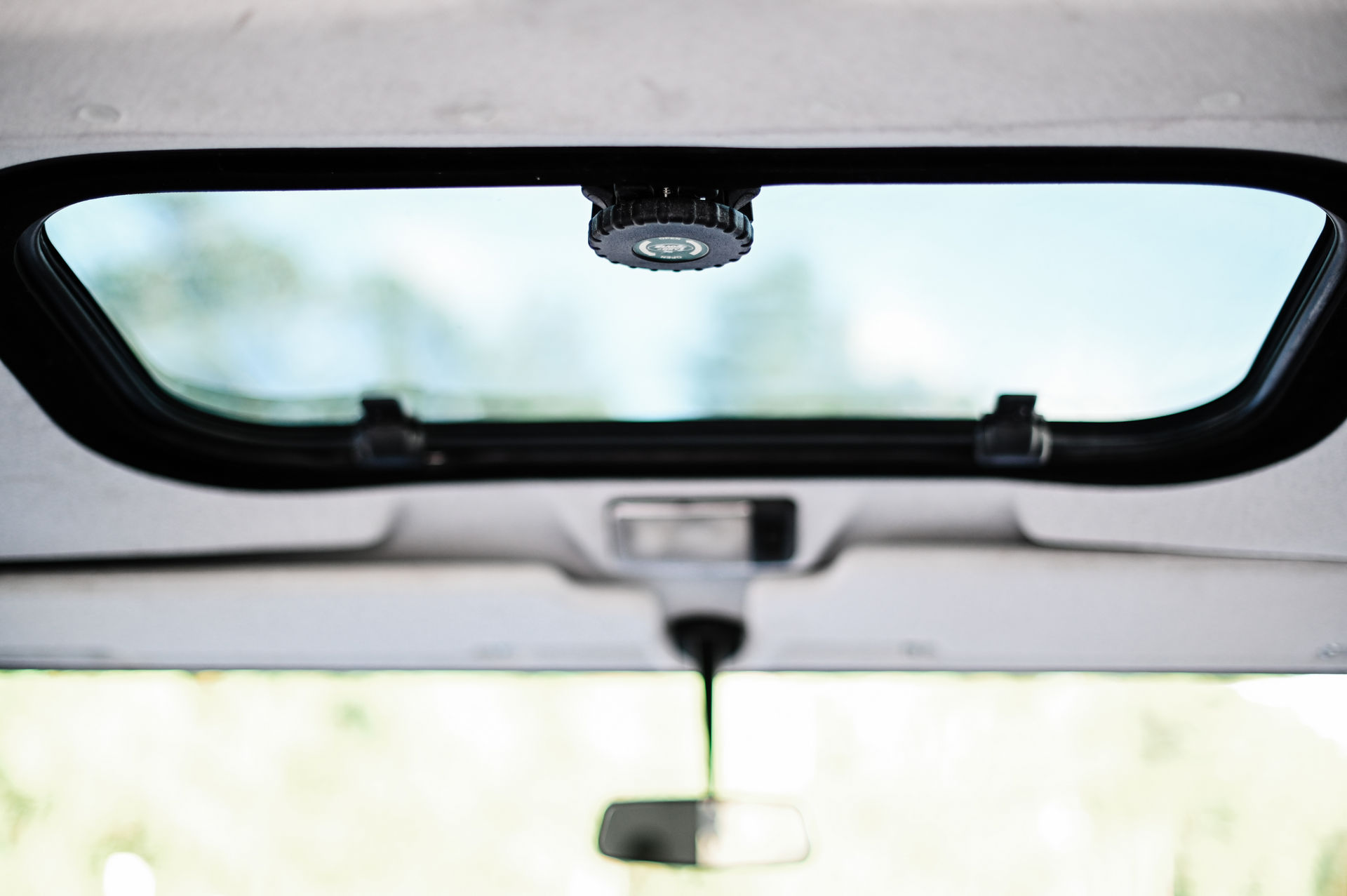 Classic Land Rover Defender From Osprey Is Something New, Something Old