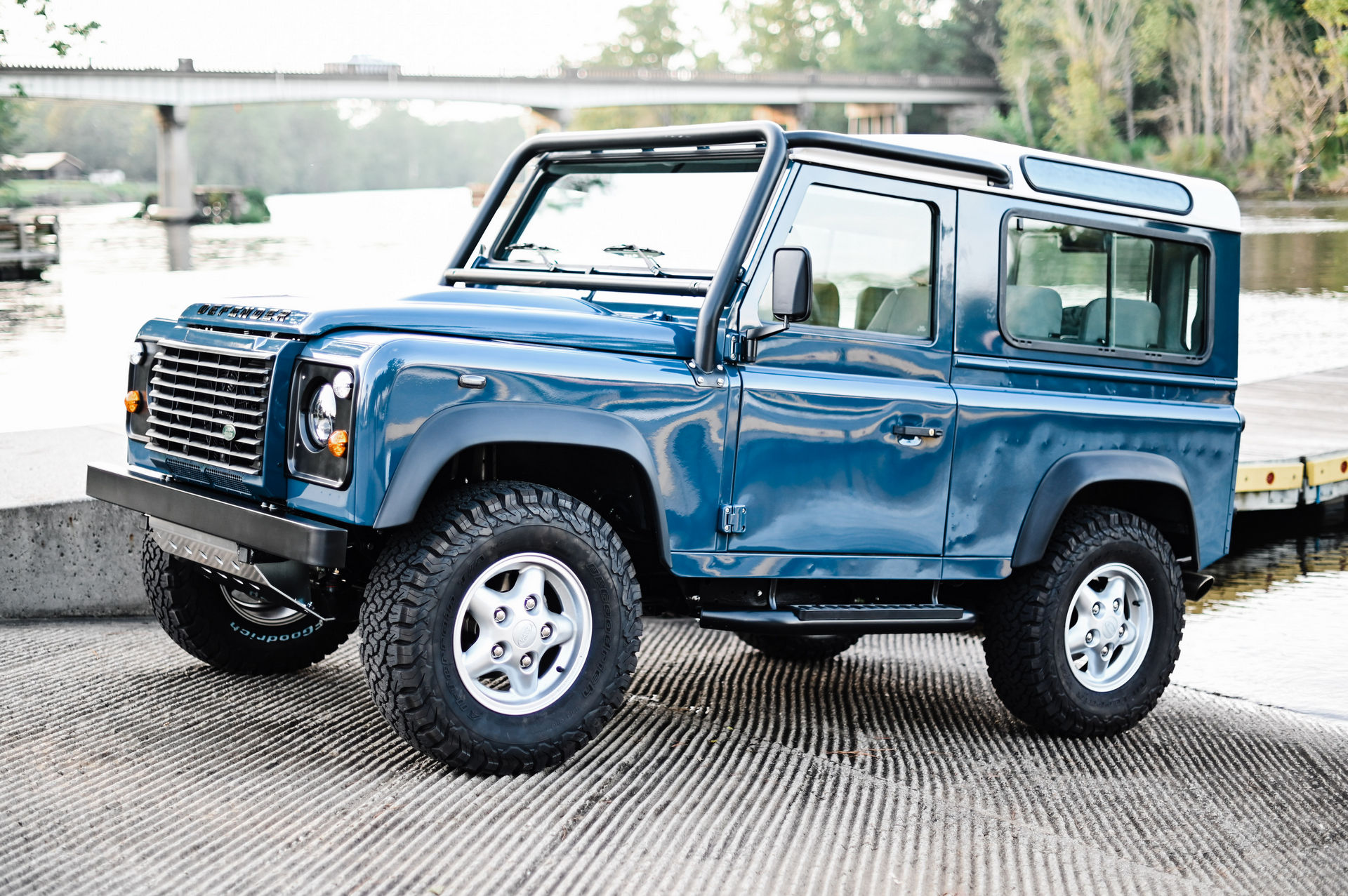 Classic Land Rover Defender From Osprey Is Something New, Something Old