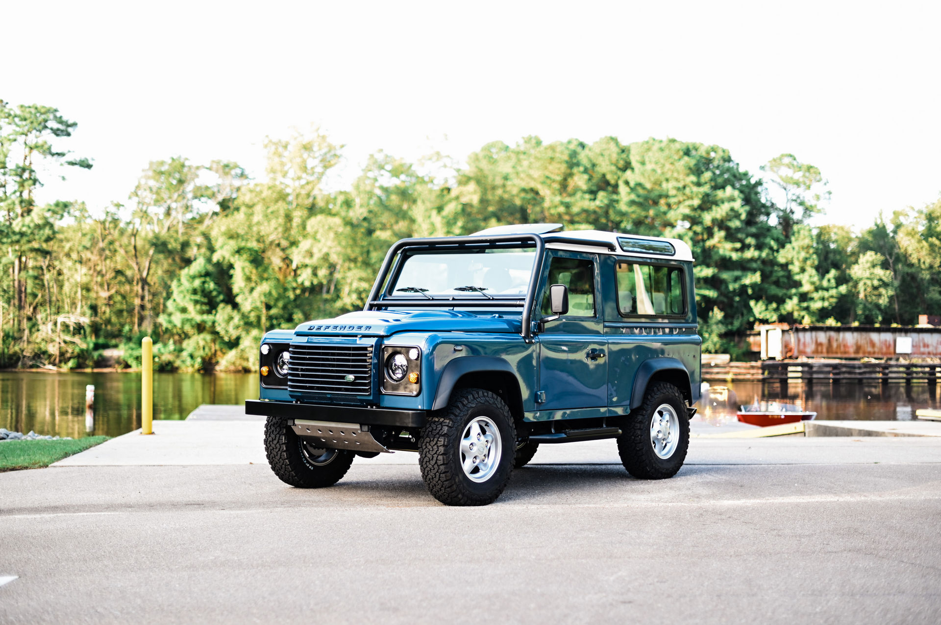 Classic Land Rover Defender From Osprey Is Something New, Something Old