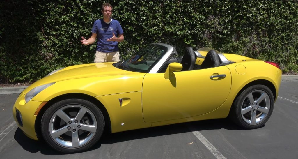  Is The 260 HP Pontiac Solstice GXP Really Better Than Mazda’s Miata NC?