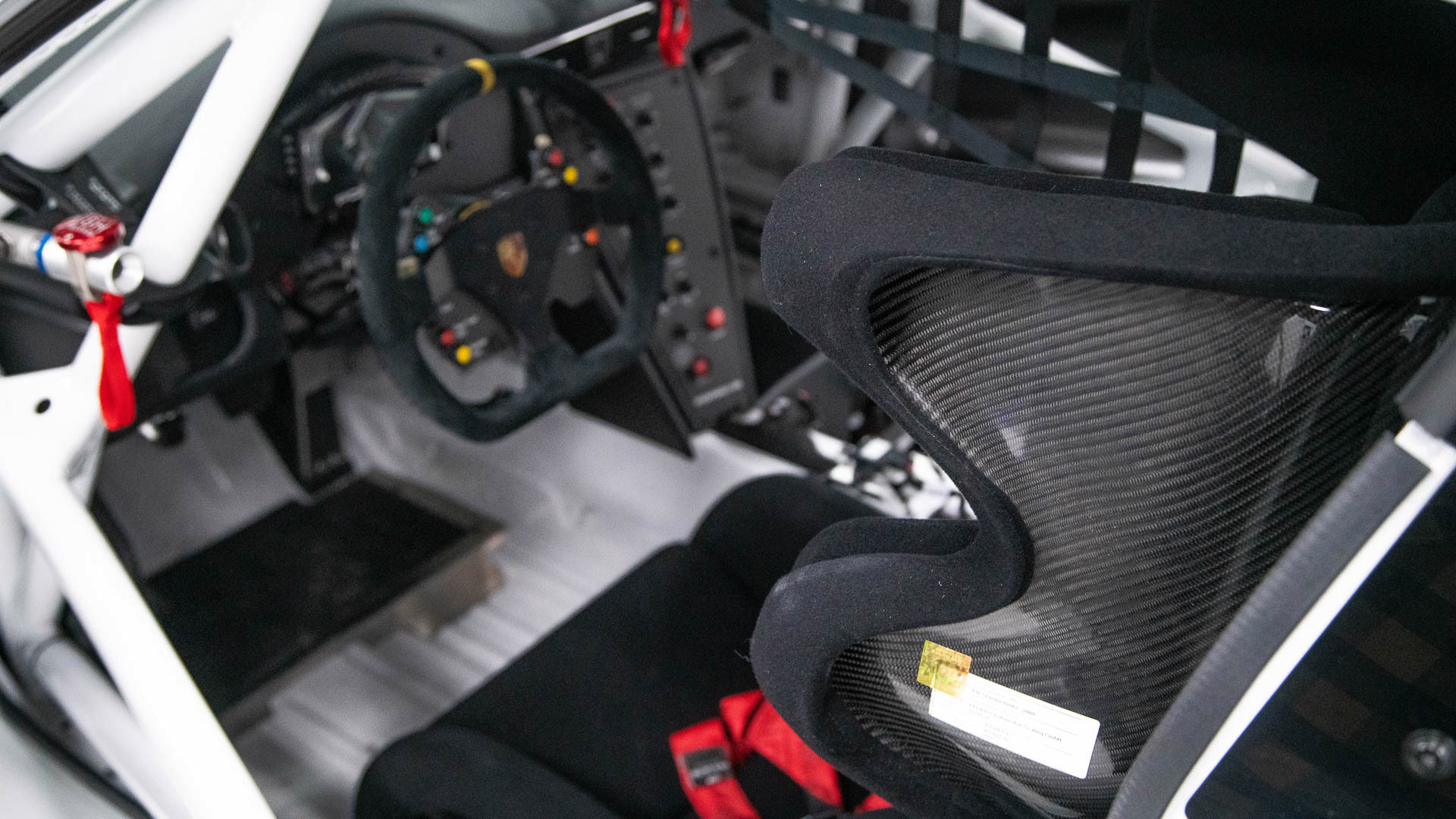 Head To The Track With This Barely Driven 2018 Porsche 911 GT3 Cup