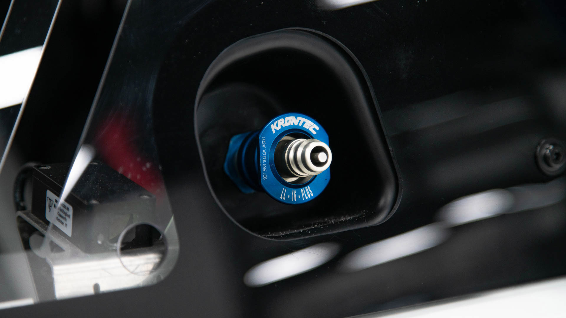 Head To The Track With This Barely Driven 2018 Porsche 911 GT3 Cup