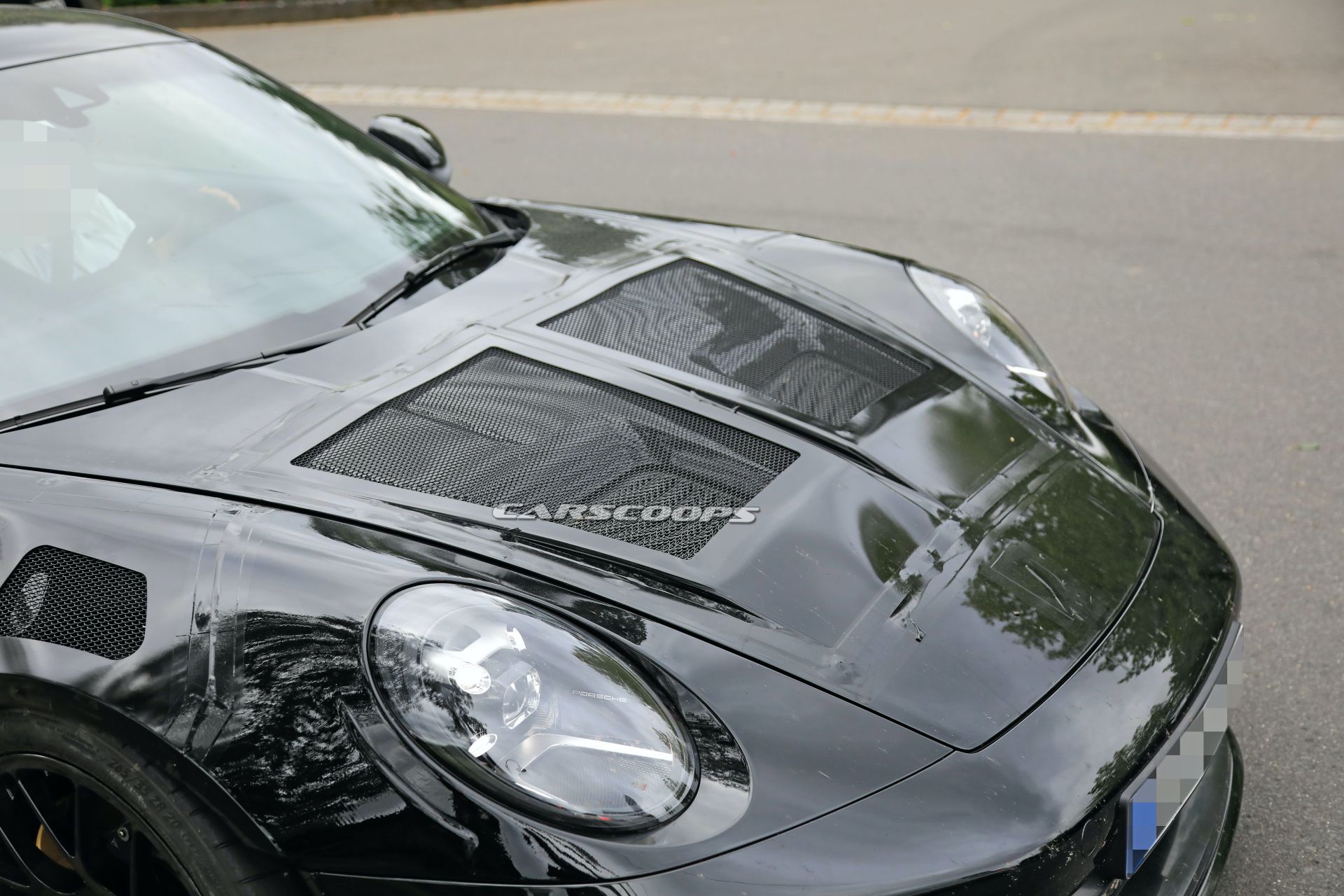 2022 Porsche 911 GT3 RS Makes A Great First Impression With Wild Aero Kit