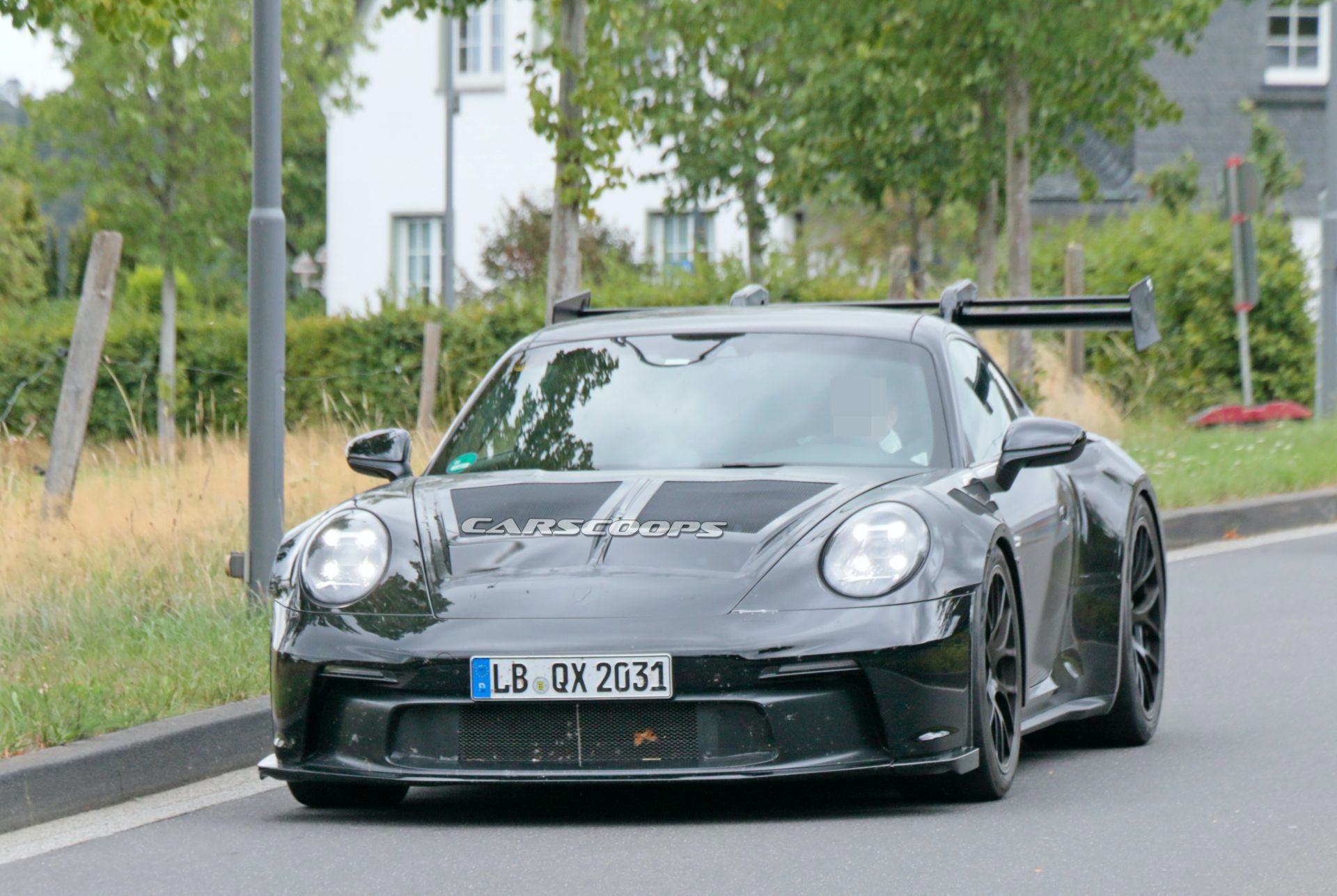 2022 Porsche 911 GT3 RS Makes A Great First Impression With Wild Aero Kit