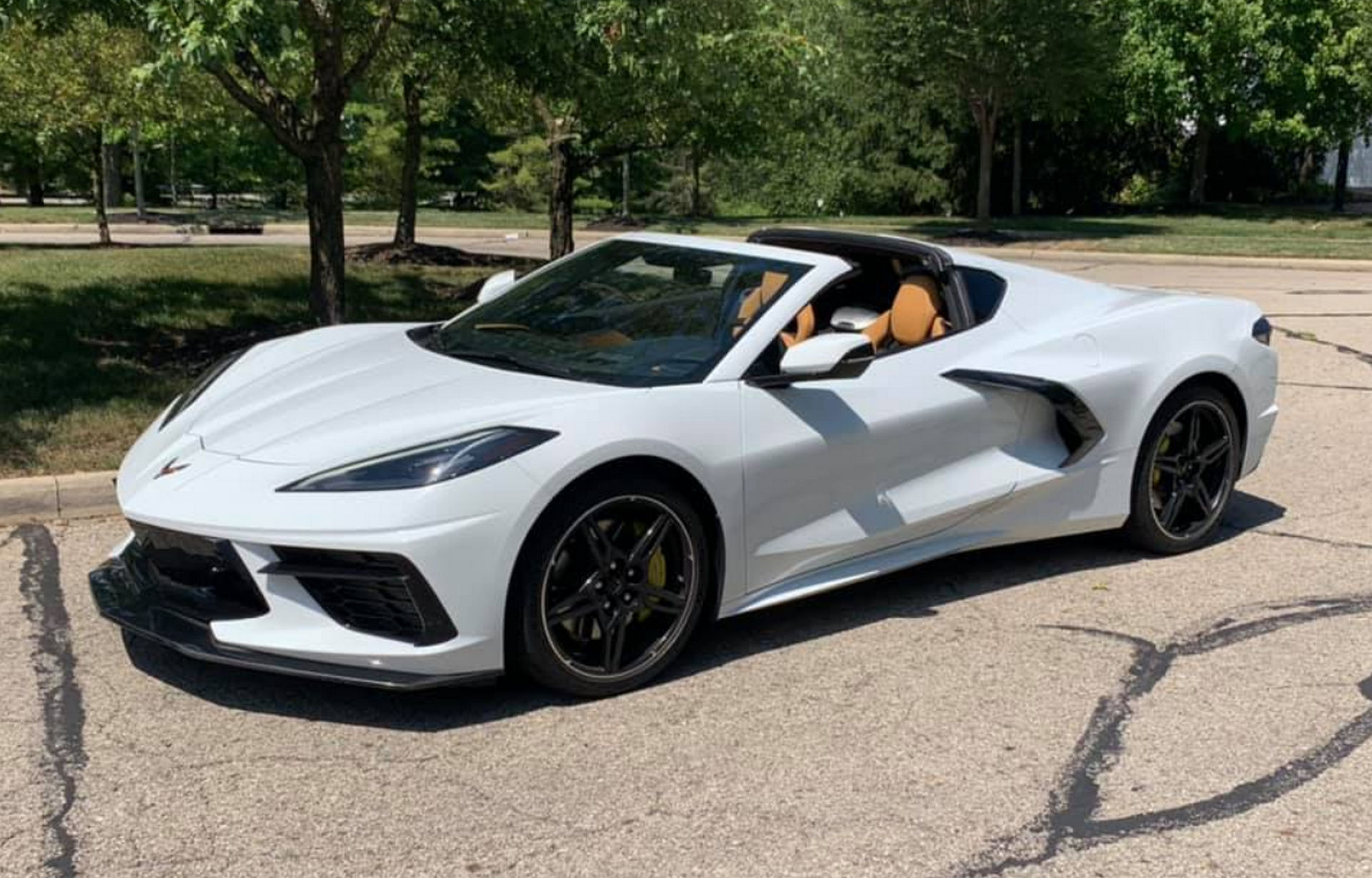 The C8 Corvette Was Made To Be Bathed In Carbon Fiber Parts