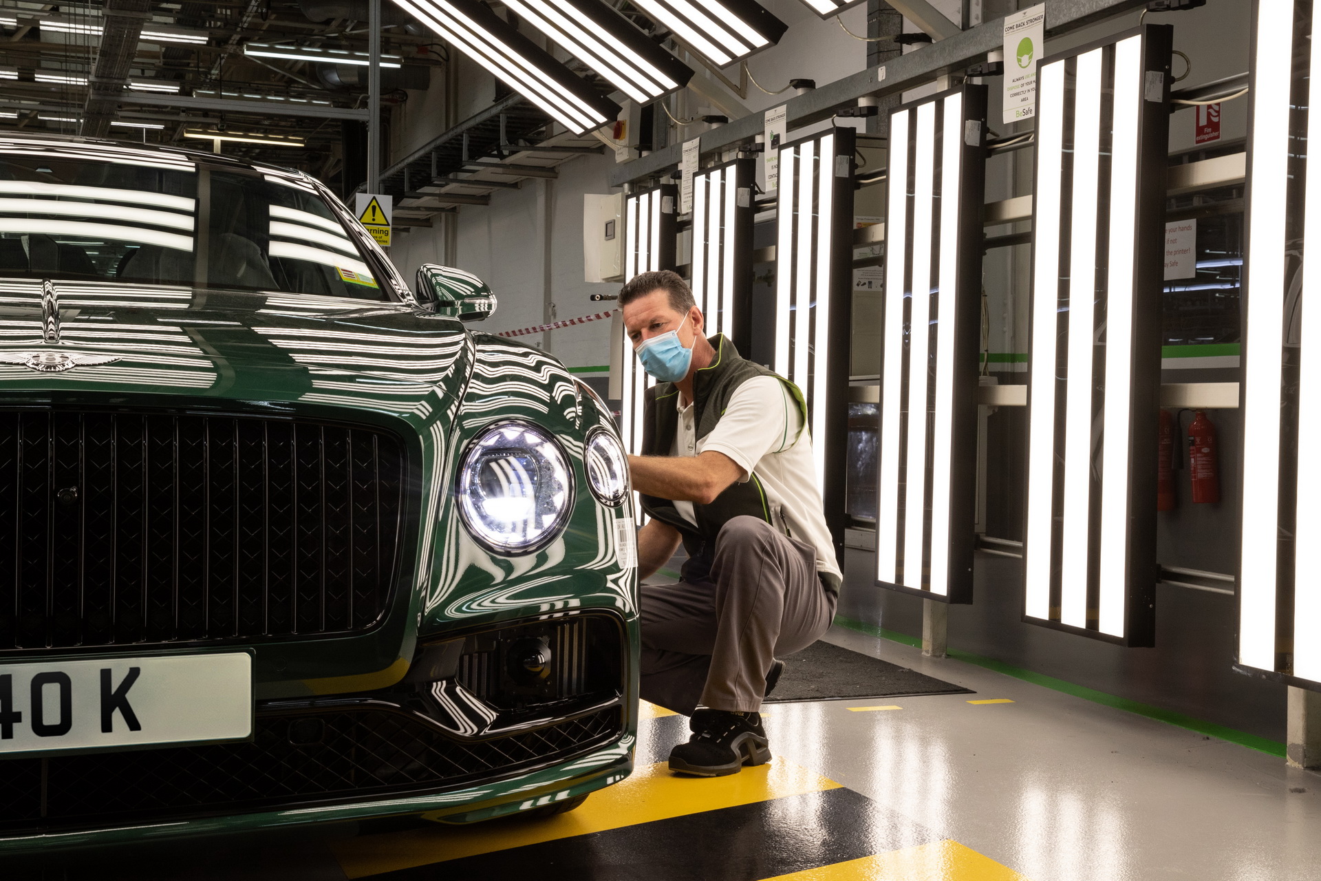 Bentley Celebrates 40,000th Flying Spur Produced After 15 Years And Three Generations