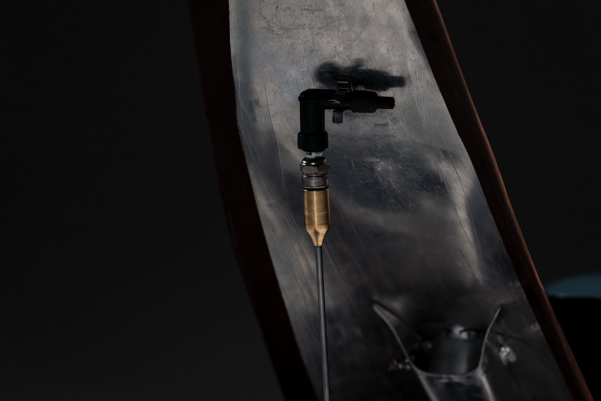 Steampunk-Styled BMW R100 Bike Has Its Own Wine Bottle Compartment