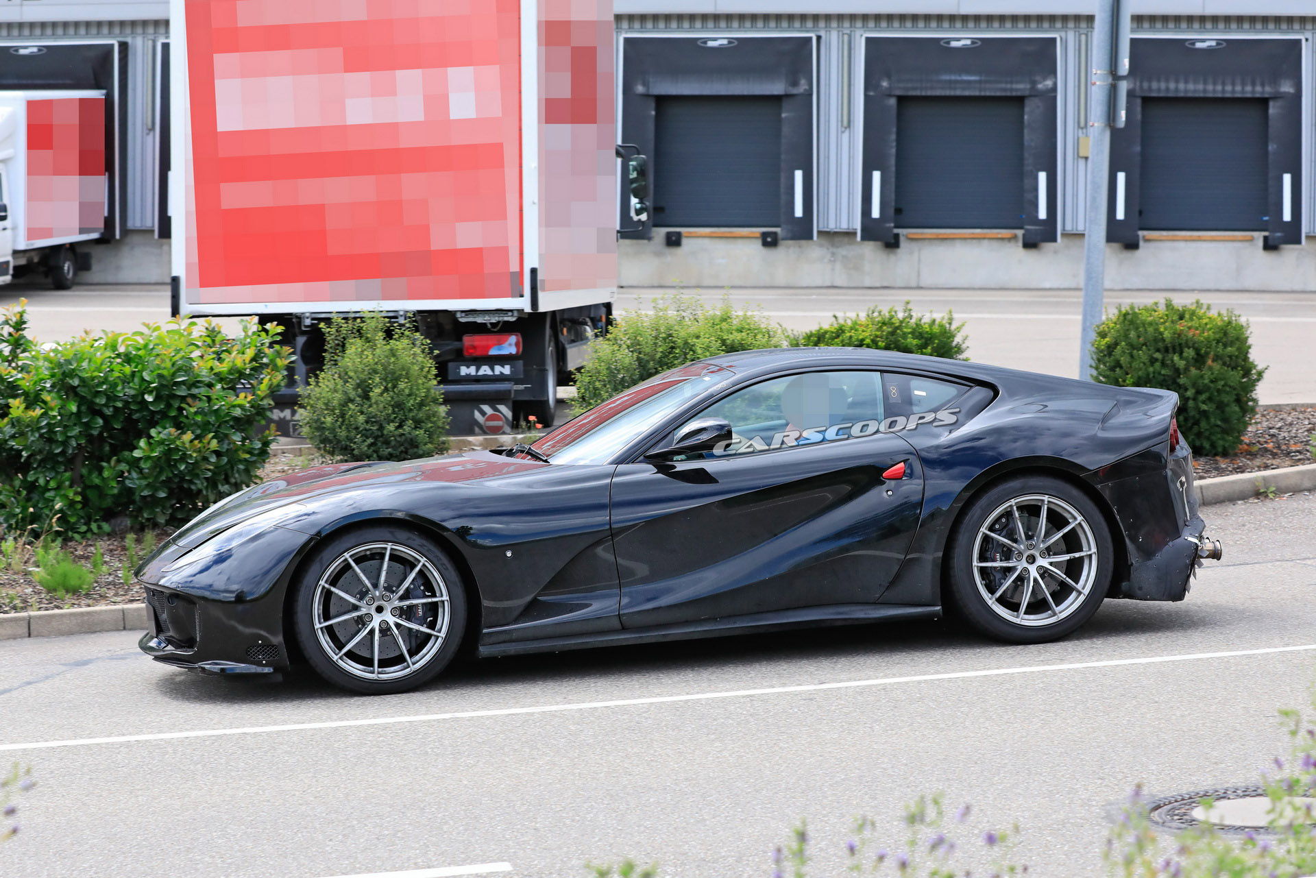 Mysterious Ferrari 812 Spied On The Road, Is It The Hardcore GTO?