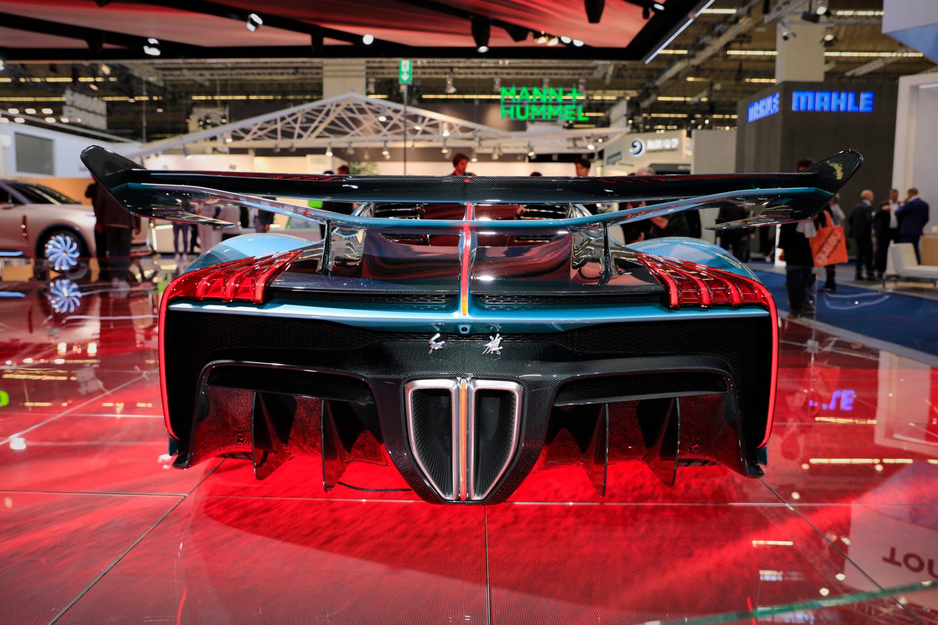 1,400 HP Hongqi S9 PHEV Hypercar Going Into Production With $1.45 Million Price Tag