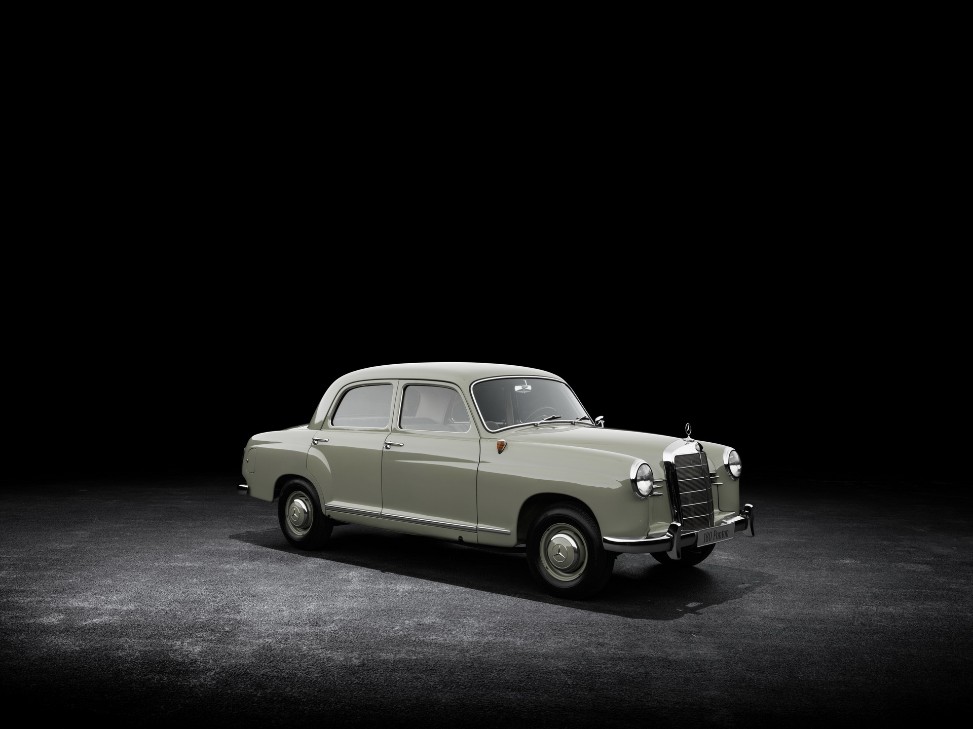 Mercedes-Benz E-Class History From 1926 To 2020: The Tale Of The Essential Executive Car