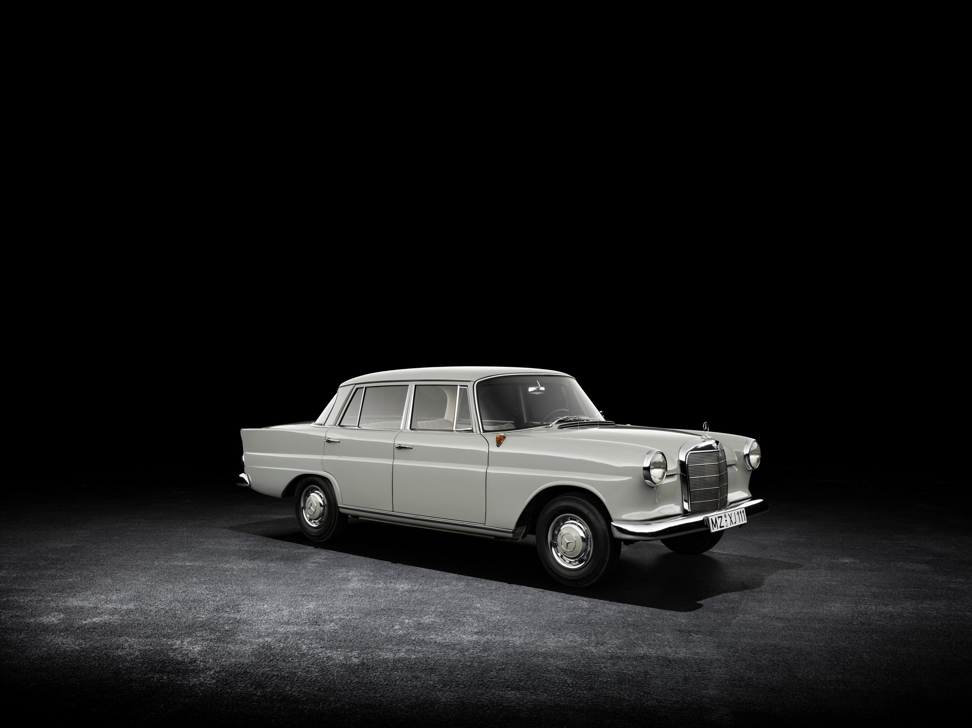 Mercedes-Benz E-Class History From 1926 To 2020: The Tale Of The Essential Executive Car