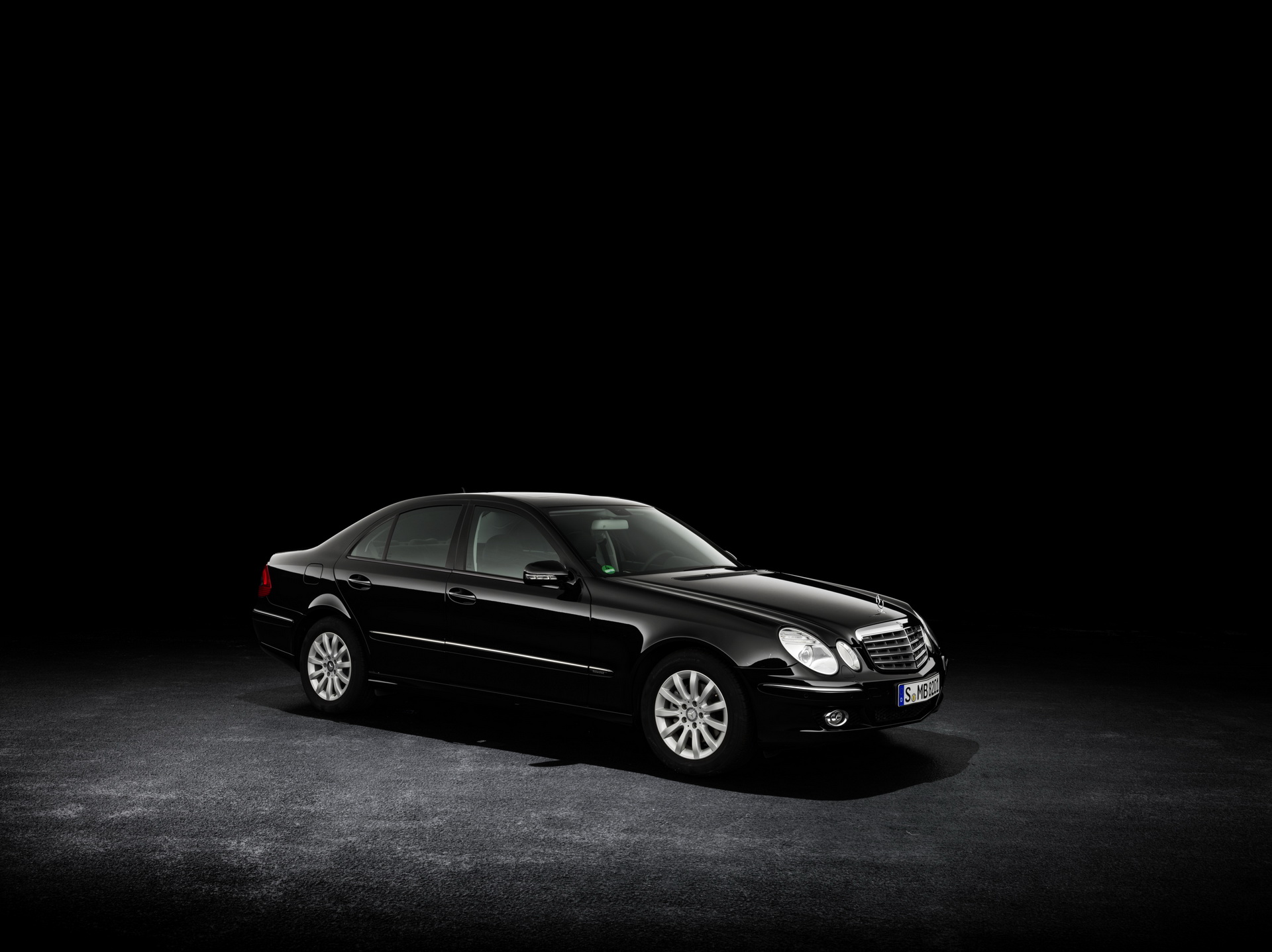 Mercedes-Benz E-Class History From 1926 To 2020: The Tale Of The Essential Executive Car