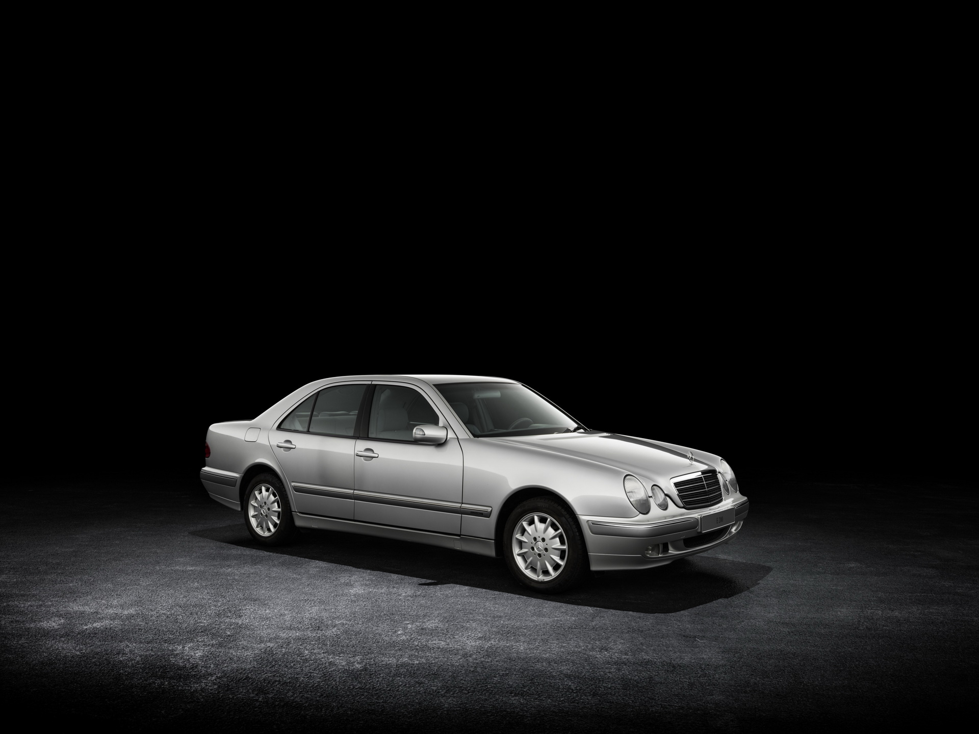 Mercedes-Benz E-Class History From 1926 To 2020: The Tale Of The Essential Executive Car