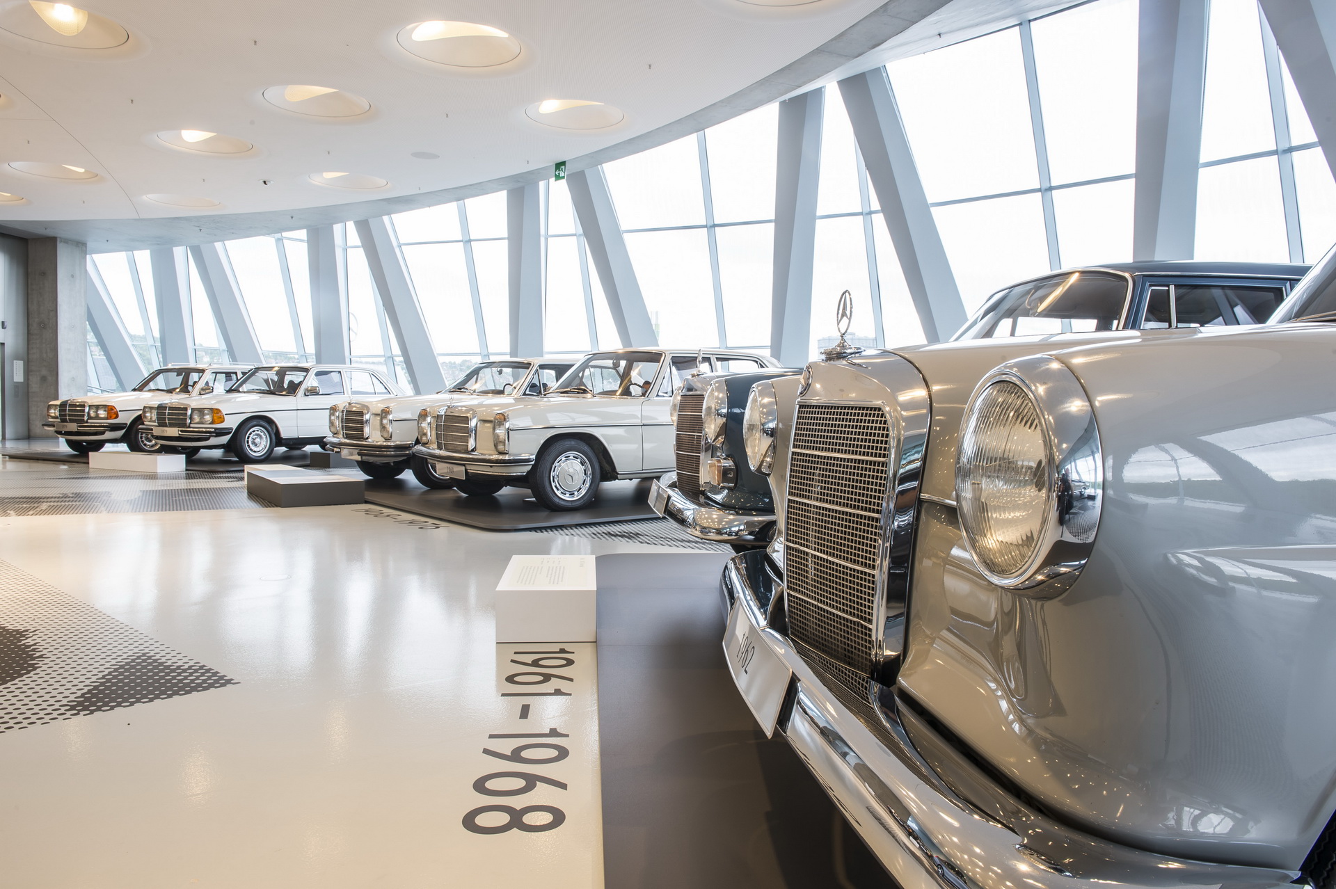 Mercedes-Benz E-Class History From 1926 To 2020: The Tale Of The Essential Executive Car