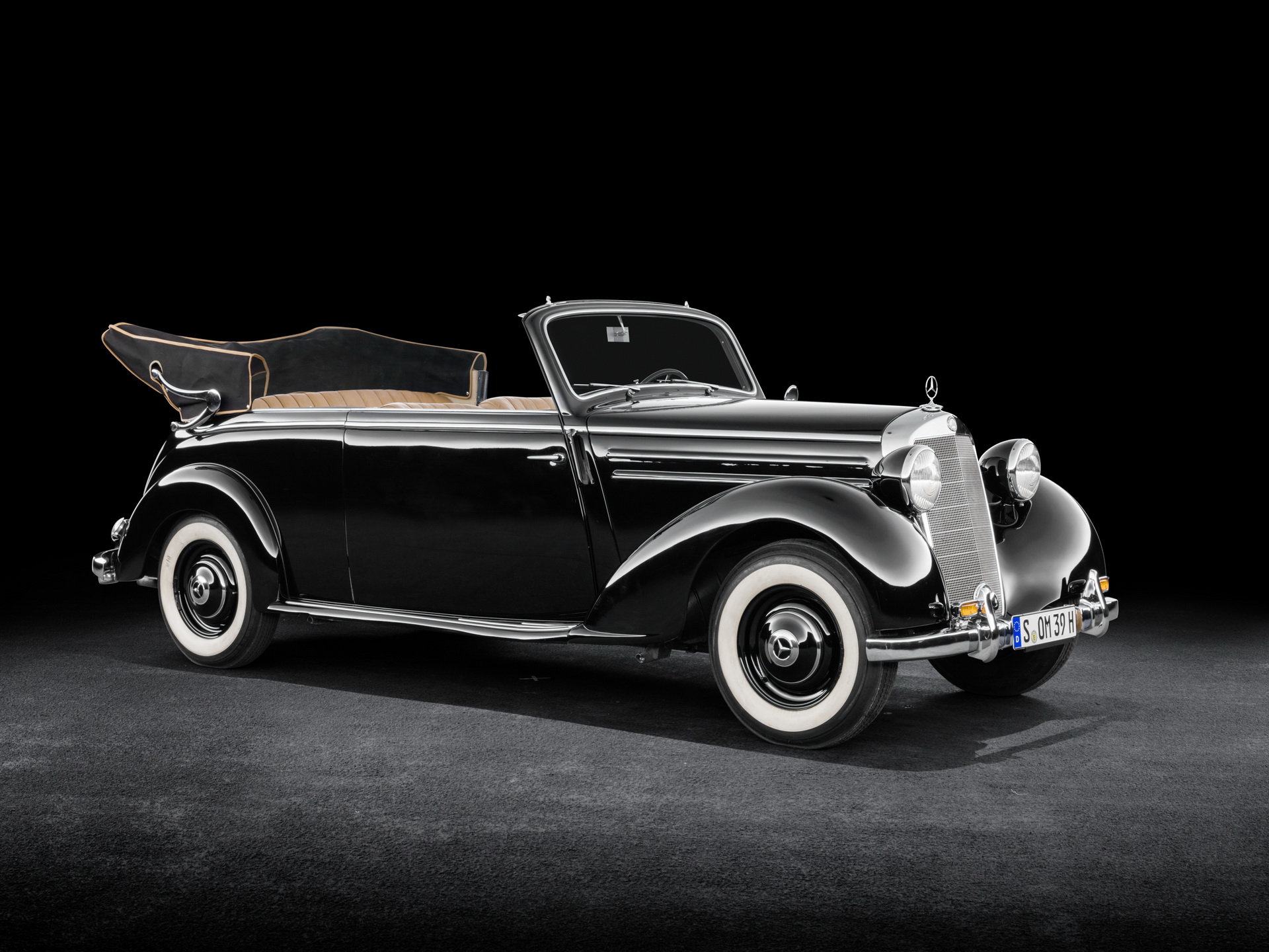 Mercedes-Benz E-Class History From 1926 To 2020: The Tale Of The Essential  Executive Car