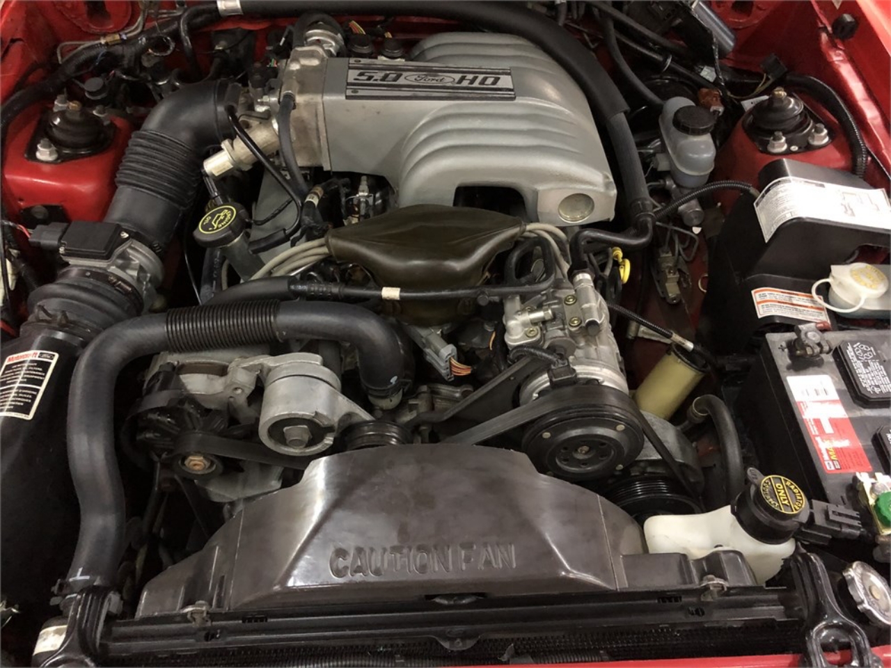 3,000-Mile 1992 Ford Mustang Convertible ‘Summer Edition’ Is A Total Fox