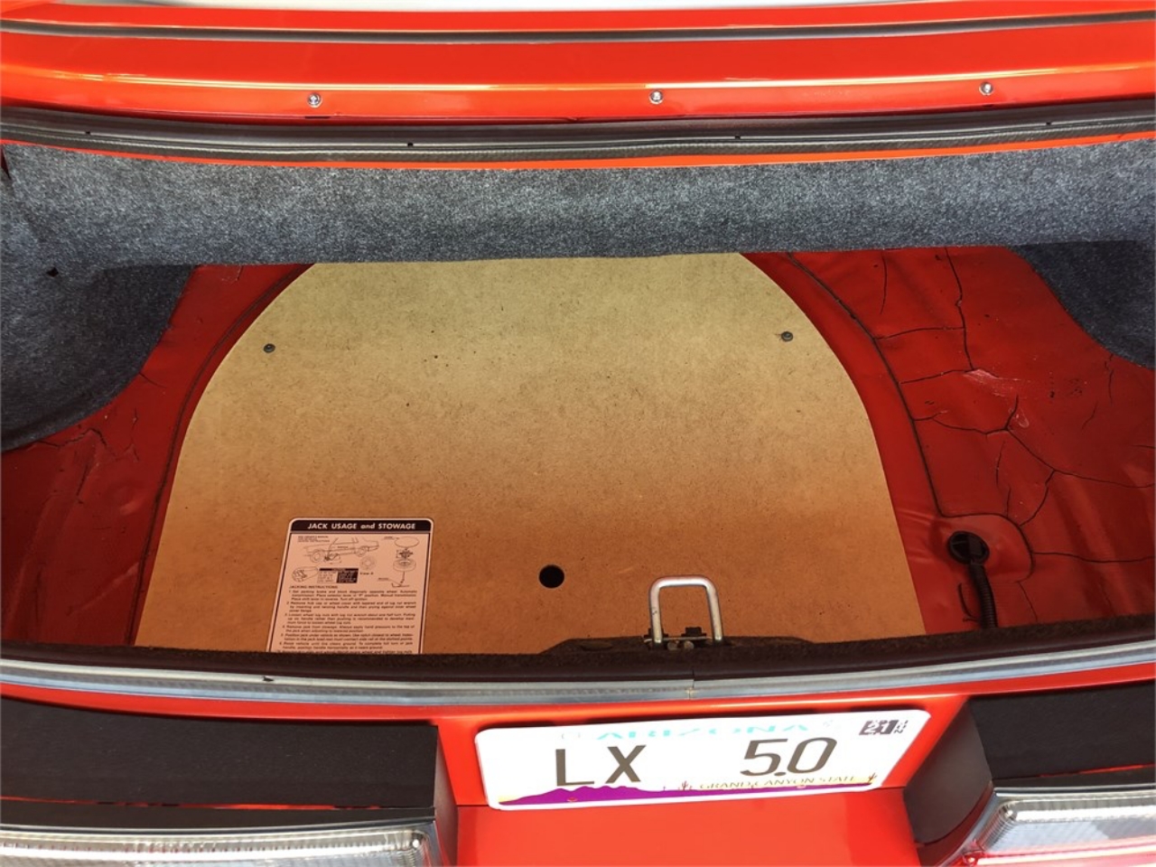 3,000-Mile 1992 Ford Mustang Convertible ‘Summer Edition’ Is A Total Fox