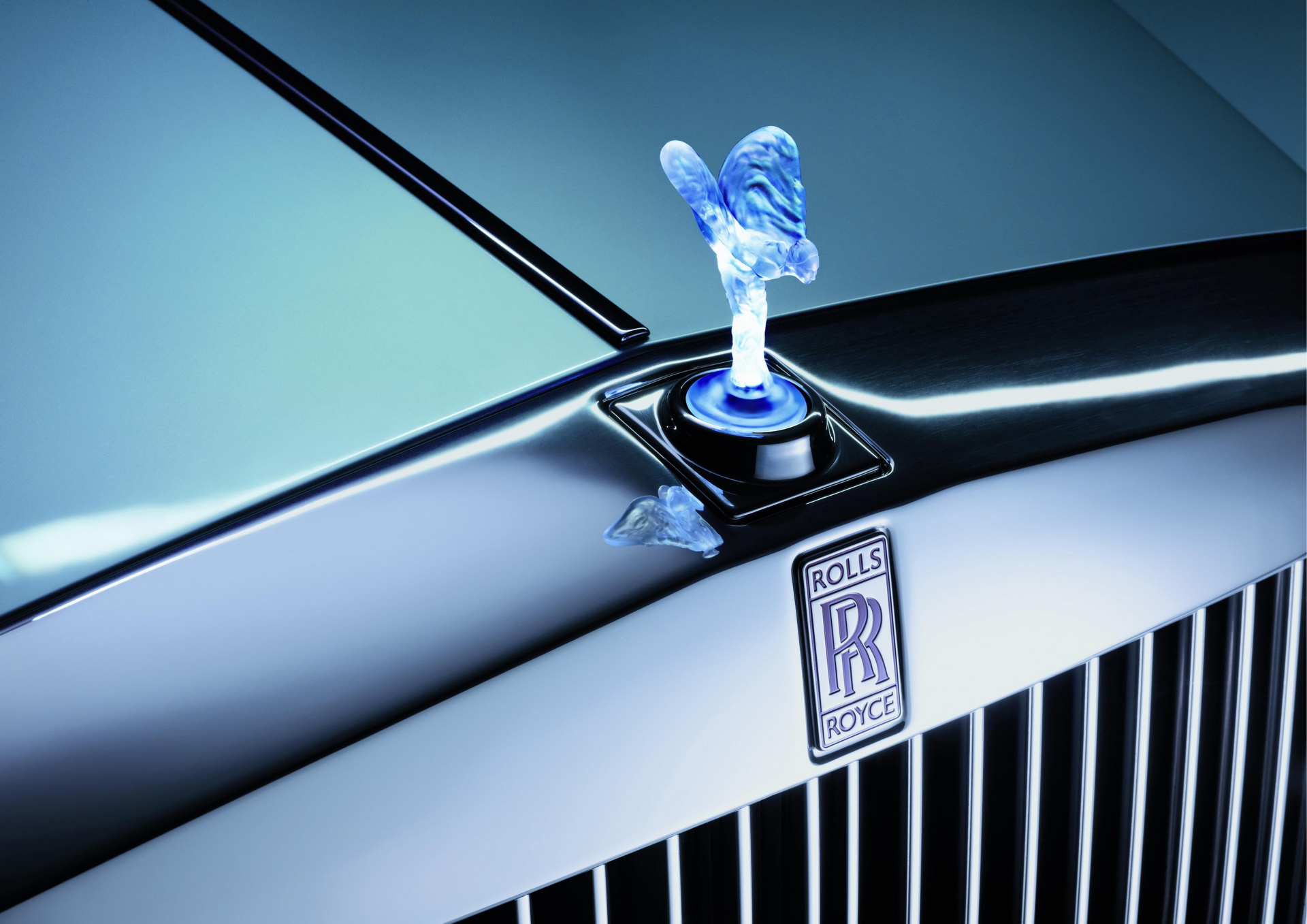 Rolls-Royce Going Electric, First EV Likely Due Before 2030