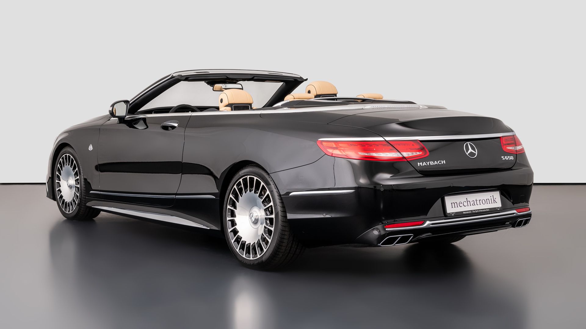 At 357k Delivery Mileage 2018 Mercedes Maybach S650 Cabrio Is A Stranger To Depreciation Carscoops