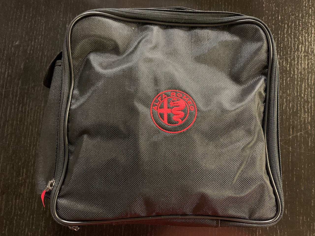 You Only Have A Few Days Left To Bid For This Immaculate Alfa Romeo 4C