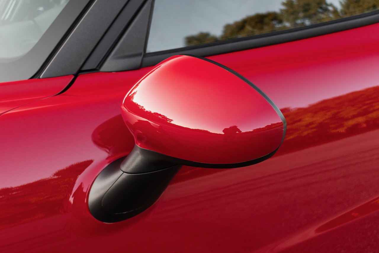 You Only Have A Few Days Left To Bid For This Immaculate Alfa Romeo 4C