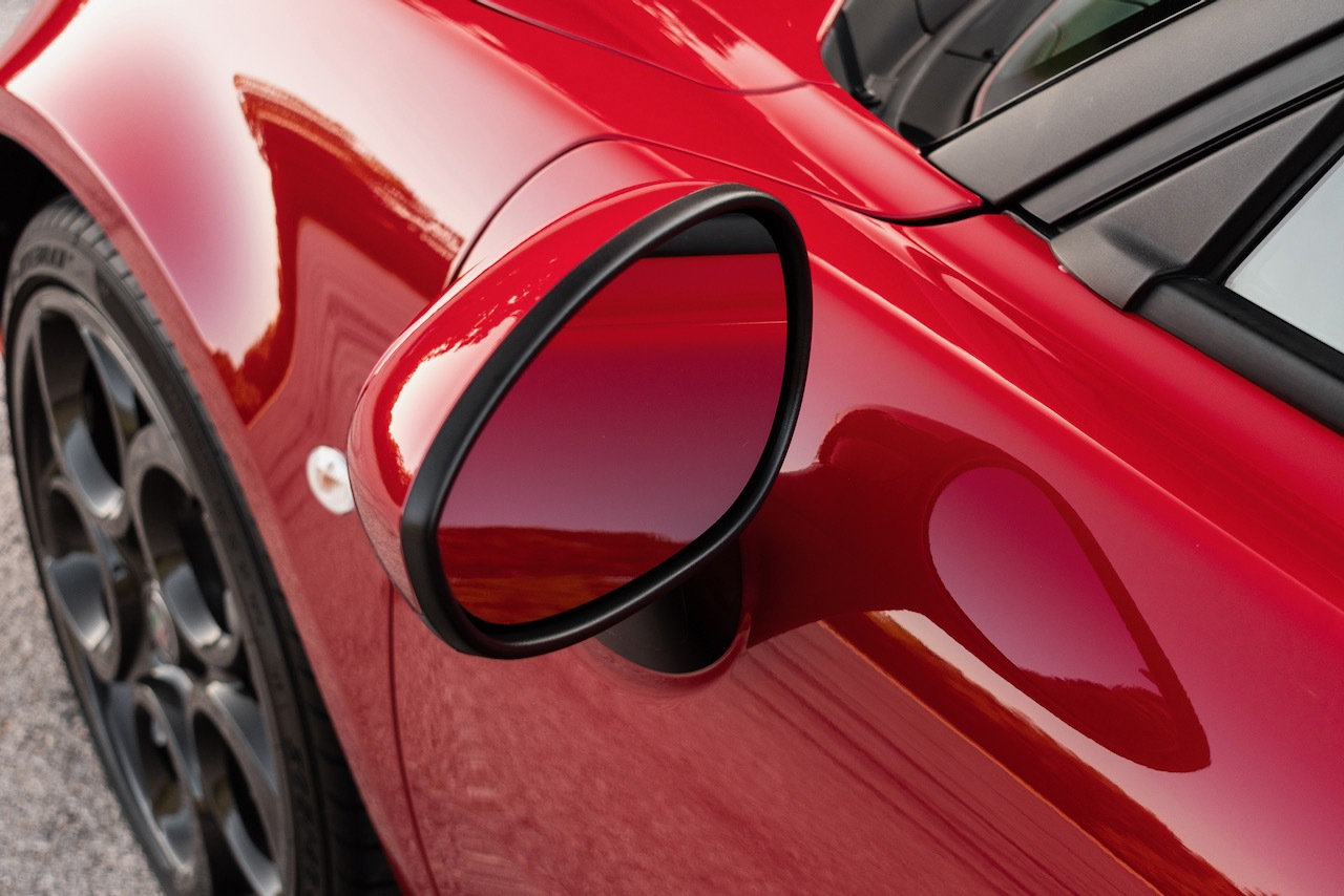 You Only Have A Few Days Left To Bid For This Immaculate Alfa Romeo 4C