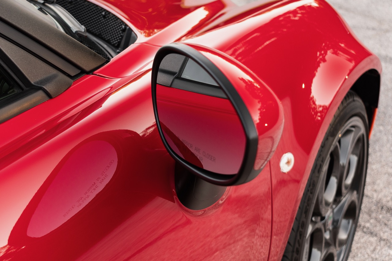 You Only Have A Few Days Left To Bid For This Immaculate Alfa Romeo 4C