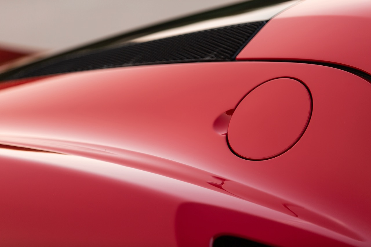 You Only Have A Few Days Left To Bid For This Immaculate Alfa Romeo 4C