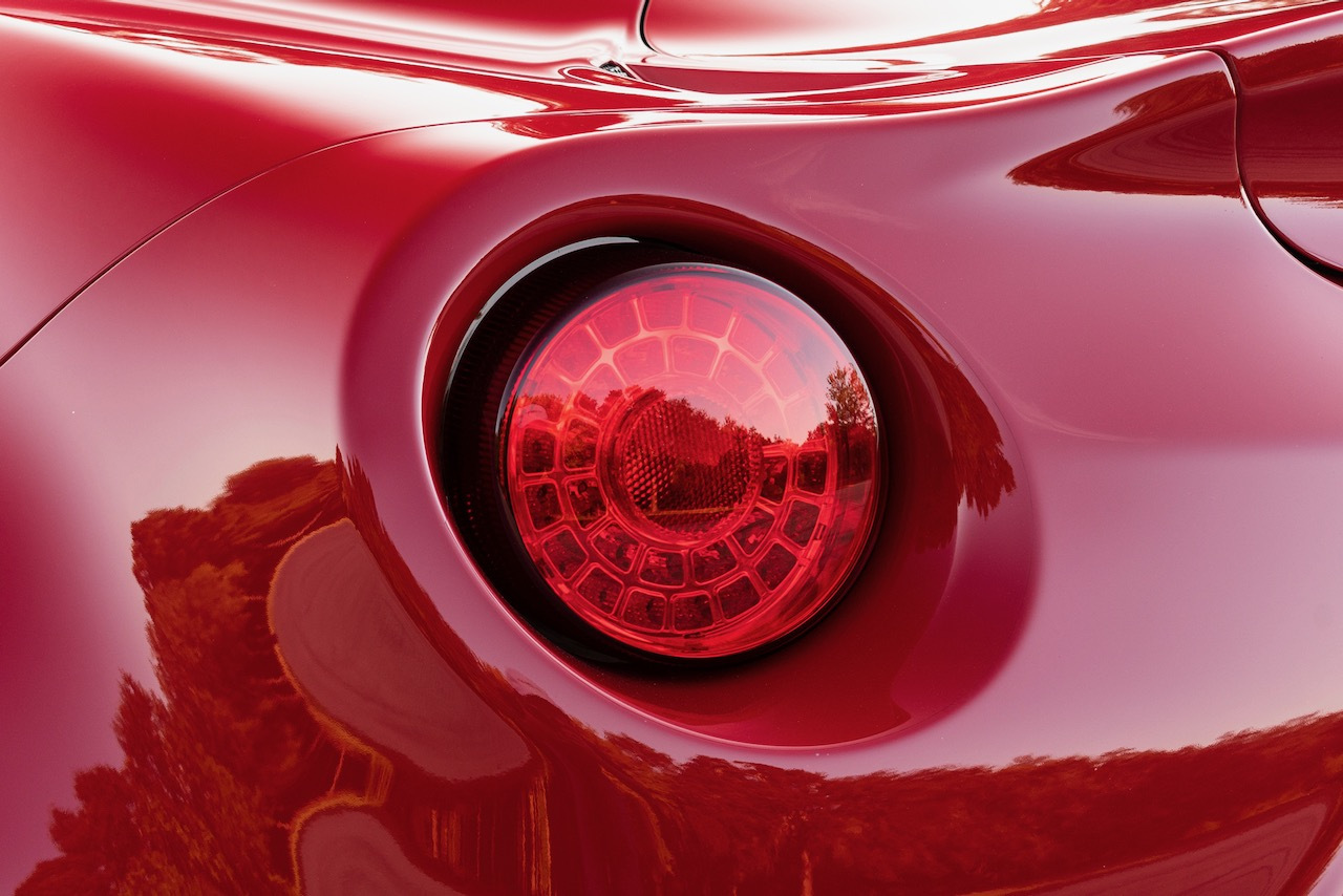 You Only Have A Few Days Left To Bid For This Immaculate Alfa Romeo 4C