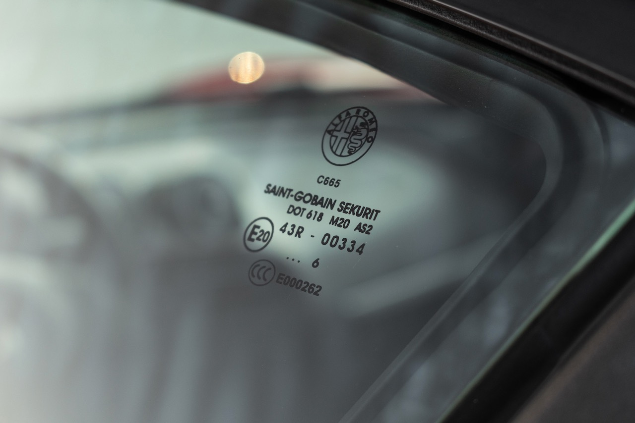 You Only Have A Few Days Left To Bid For This Immaculate Alfa Romeo 4C