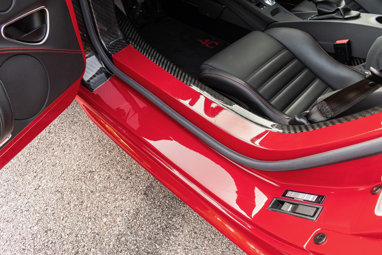 You Only Have A Few Days Left To Bid For This Immaculate Alfa Romeo 4C