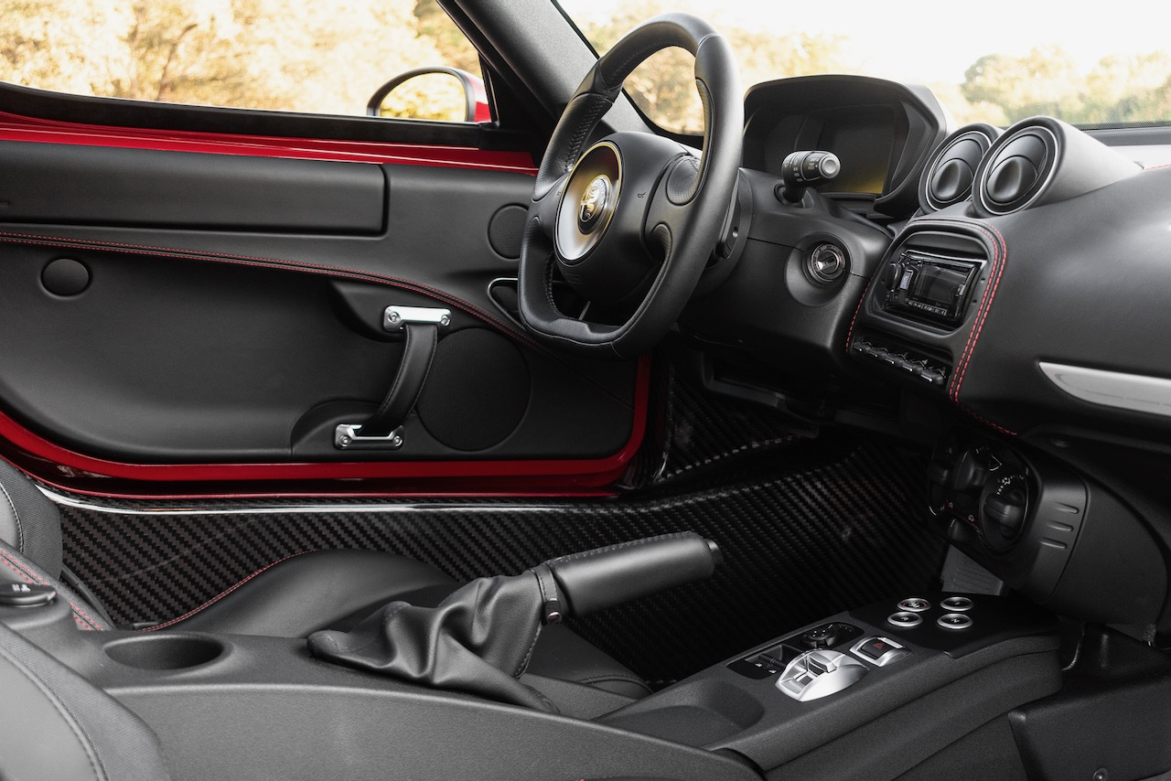 You Only Have A Few Days Left To Bid For This Immaculate Alfa Romeo 4C