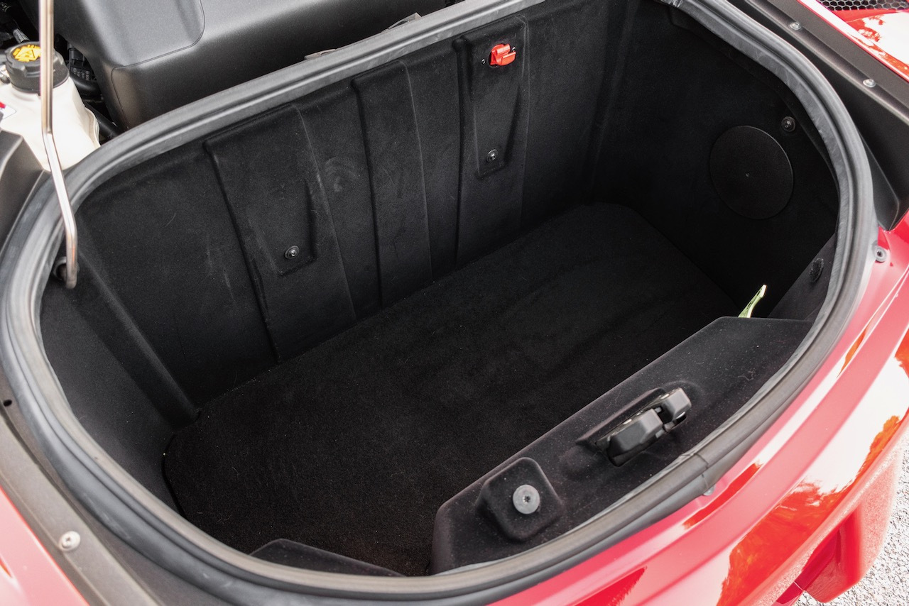 You Only Have A Few Days Left To Bid For This Immaculate Alfa Romeo 4C