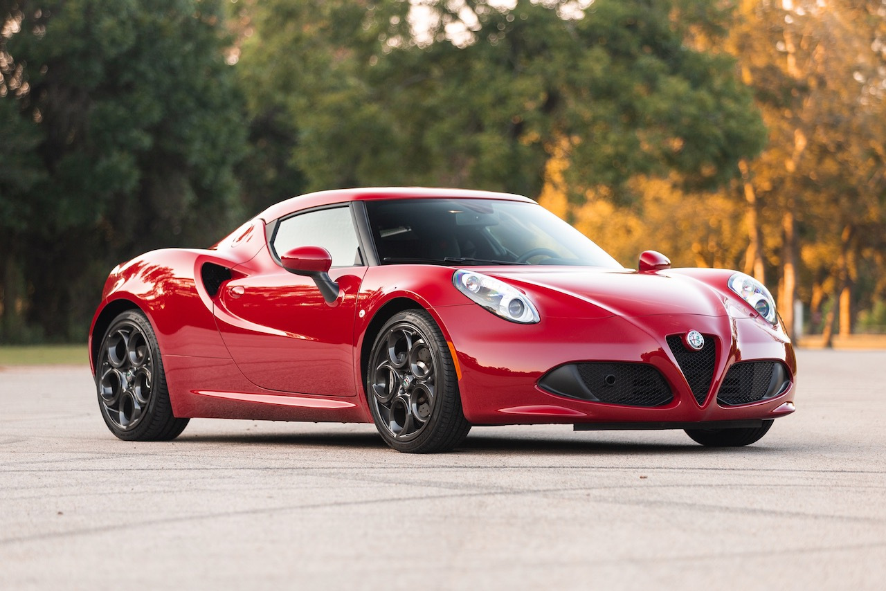 You Only Have A Few Days Left To Bid For This Immaculate Alfa Romeo 4C